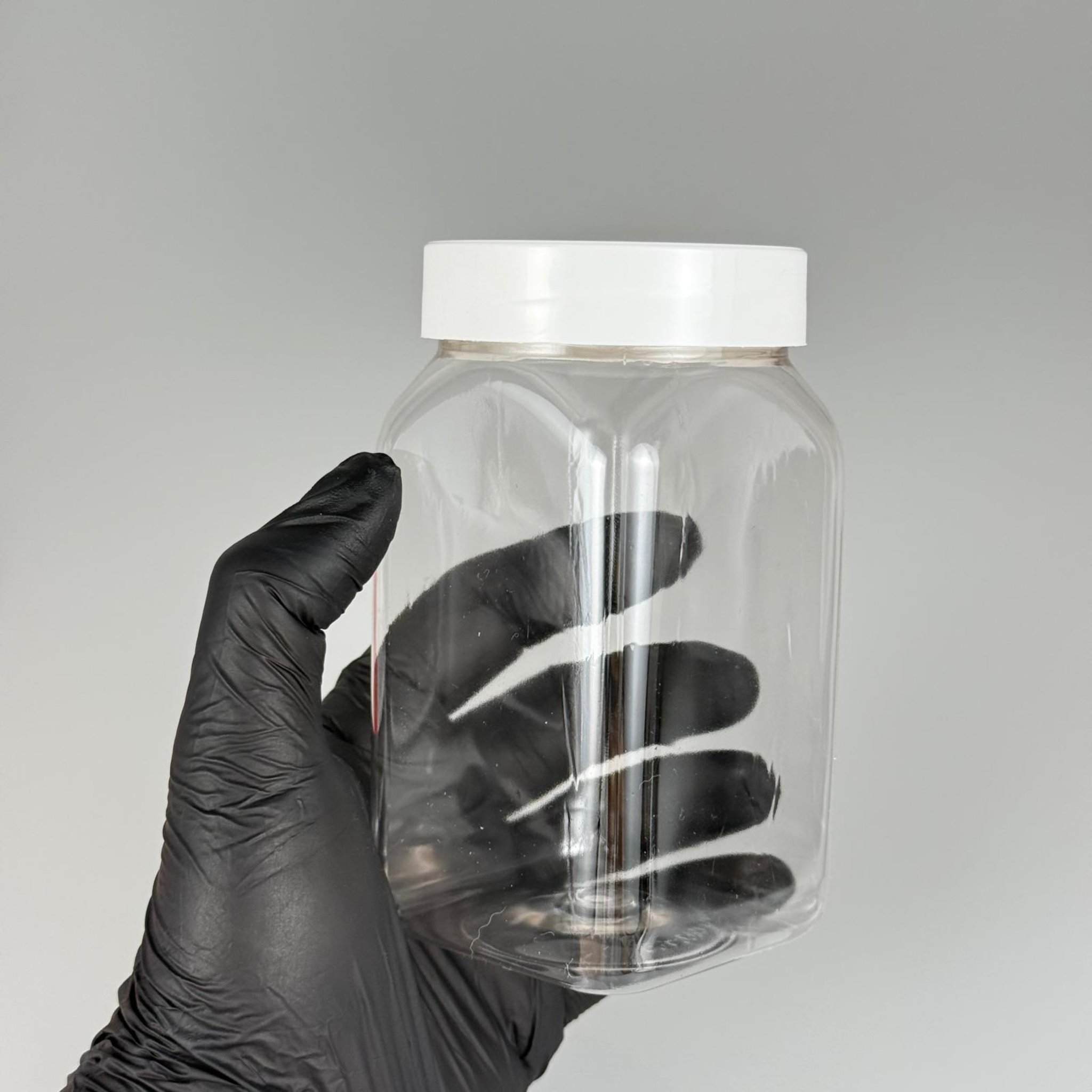 370 CC KARE PET KAVANOZ + BEYAZ PLASTİK KAPAKLI + KENDİNDEN YAPIŞKANLI KÖPÜK CONTALI TAKIM - 370 ML PLASTİK KAVANOZ