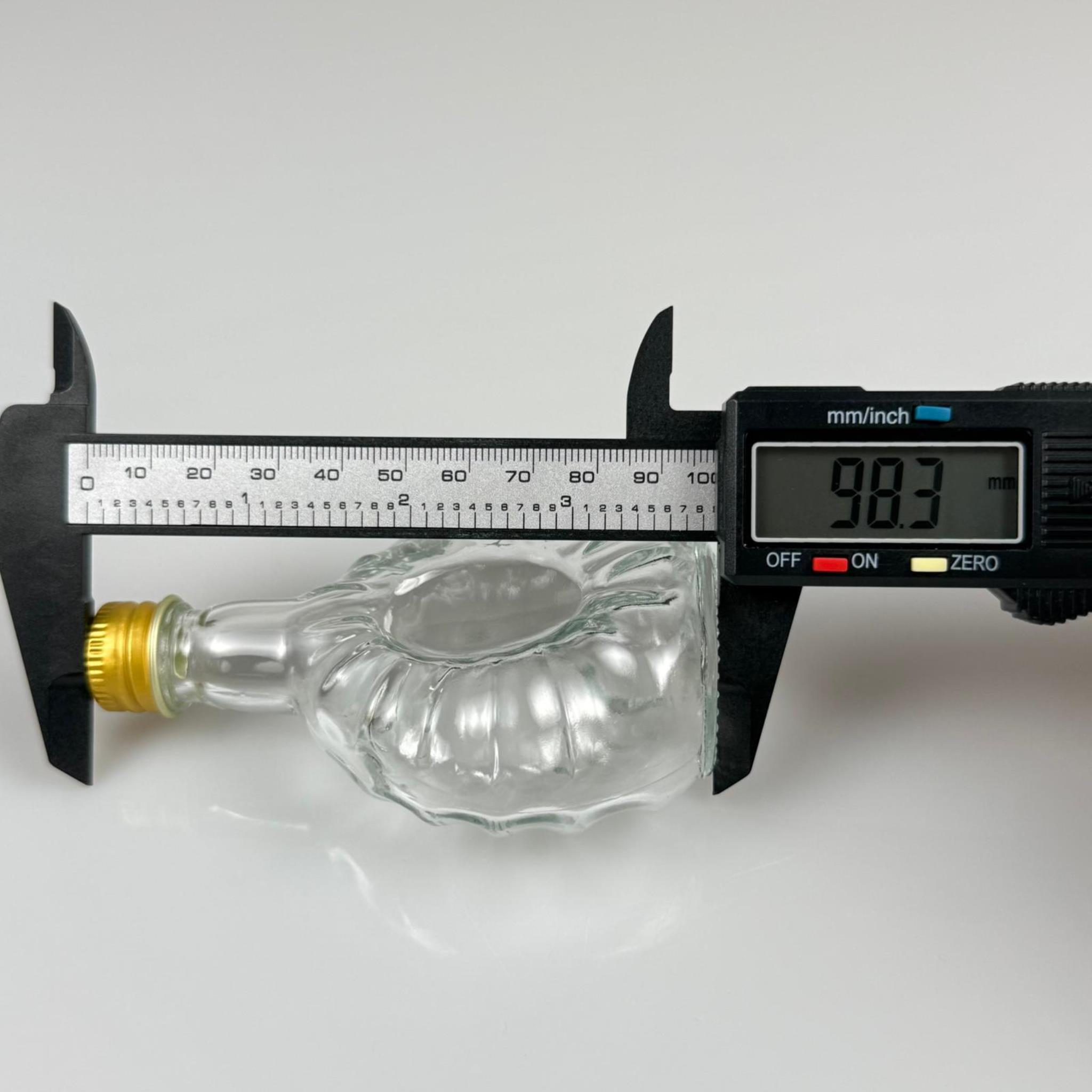 50 CC BOĞAZLI YASSI CAM ŞİŞE - GOLD METAL KAPAKLI KOLONYA TIPALI - 50 ML PRESTİJLİ ŞİŞE
