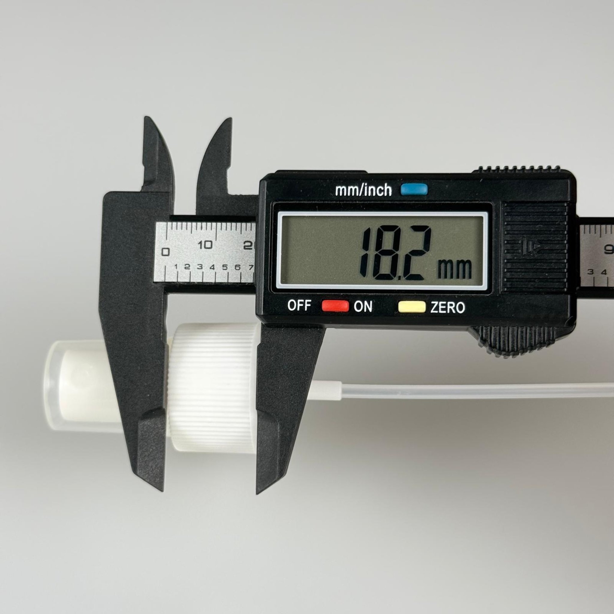 25 MM SPREY BEYAZ