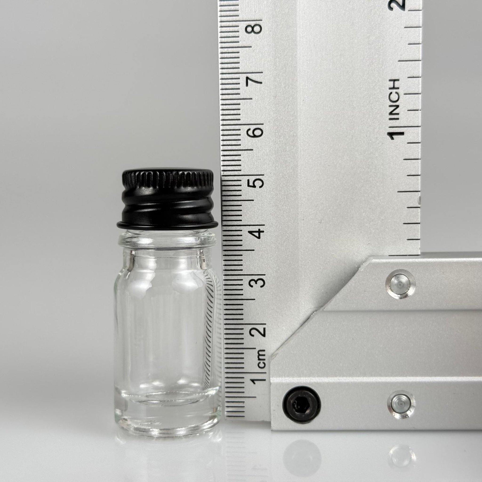 5 CC ŞEFFAF CAM ŞİŞE + KÖPÜK CONTALI SİYAH ALÜMİNYUM METAL KAPAKLI + DAMLALIKLI KOLONYA TIPALI TAKIM - 5 ML ŞEFFAF  CAM ŞİŞE