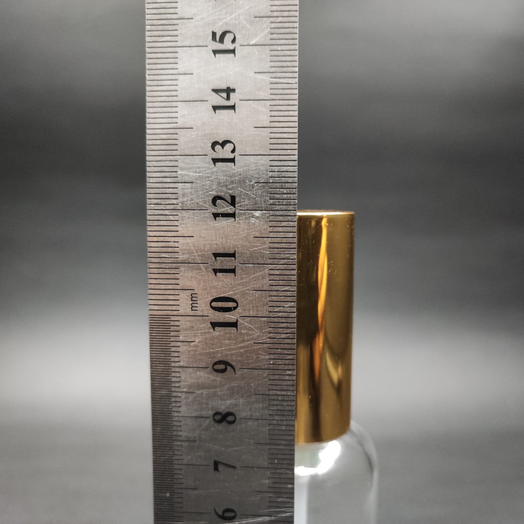 50 ML LÜKS VİDALI VALF ÇEVİRME PARFÜM ŞİŞELERİ - 50 CC ŞEFFAF CAM ŞİŞE - GOLD METAL SPREYLİ KAPAKLI SET