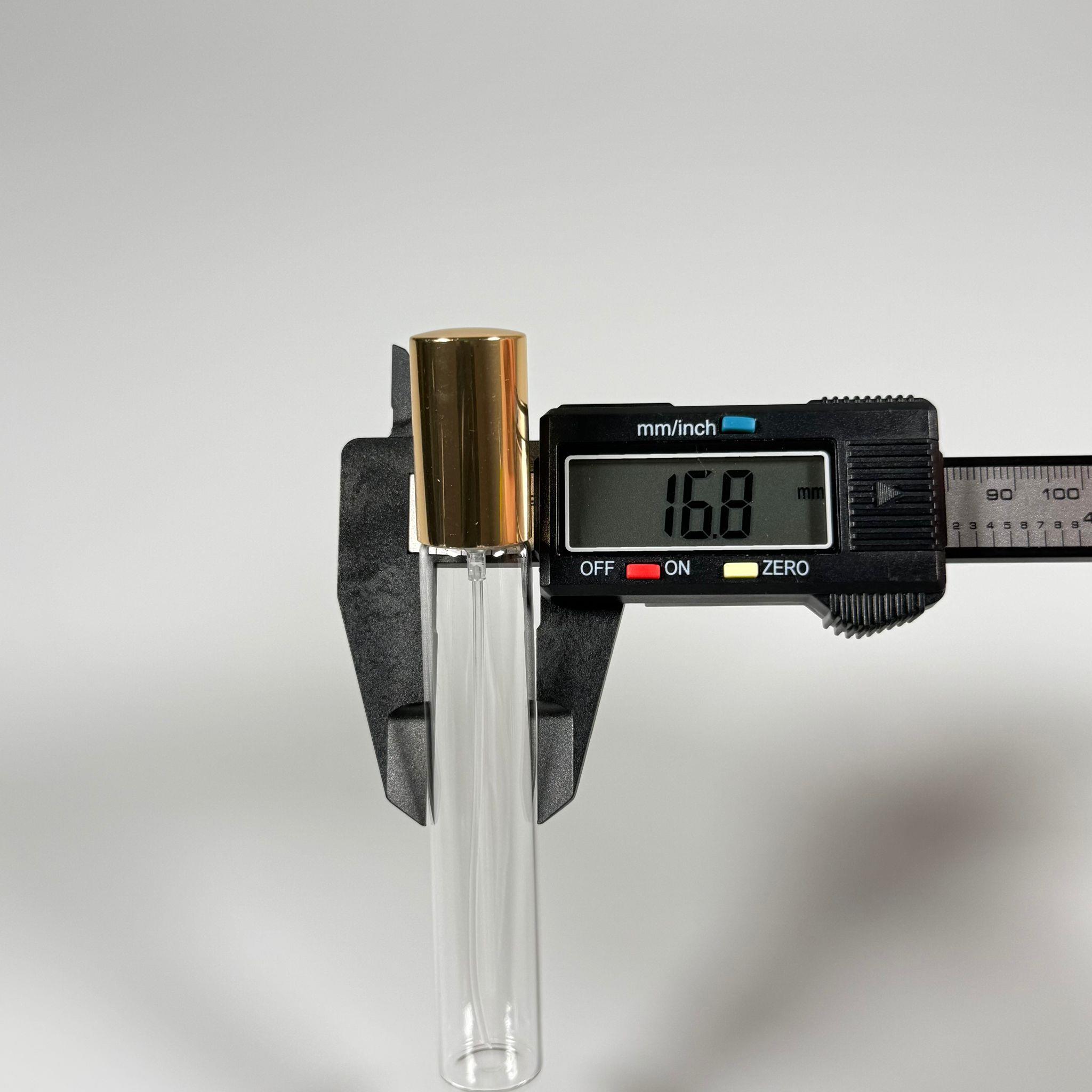 15 CC CAM KALEM PARFÜM ŞİŞESİ GOLD METAL SPREYLİ KAPAKLI TAKIM - 15 ML CAM TÜP PARFÜM ŞİŞESİ - VİDALI SPREY VALF TEKRAR DOLDURULABİLİR - HEDİYELİK CAM KOLONYA ŞİŞESİ - DÜĞÜN, NİŞAN, SÖZ, KINA, CENAZE, PROMOSYON İÇİN HEDİYELİK KOLONYA ŞİŞELERİ