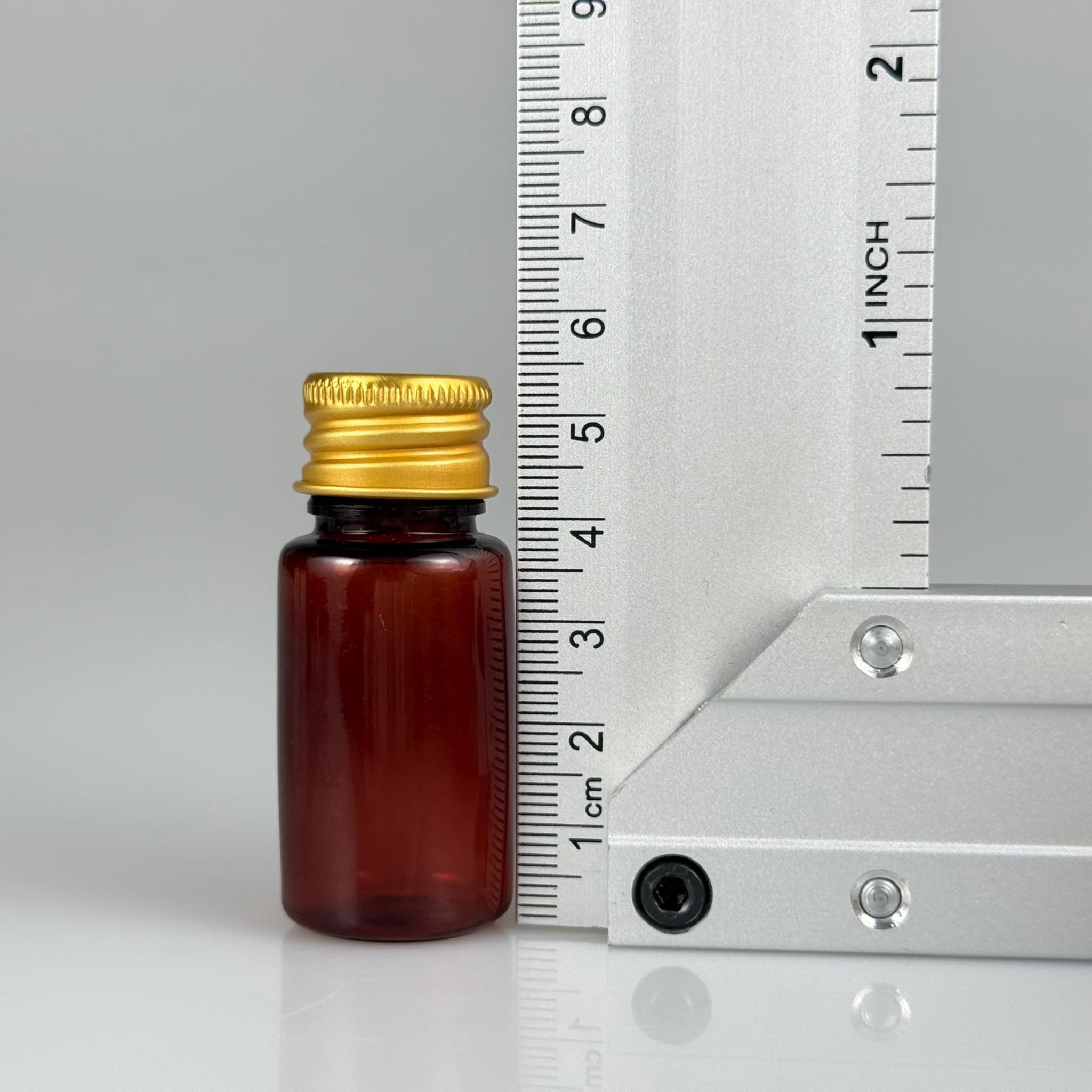 10 CC AMBER PET SHOT ŞİŞE - KÖPÜK CONTALI GOLD ALÜMİNYUM METAL KAPAKLI + DAMLALIKLI KOLONYA TIPALI TAKIM - 10 ML KAHVERENGİ PLASTİK ŞİŞE