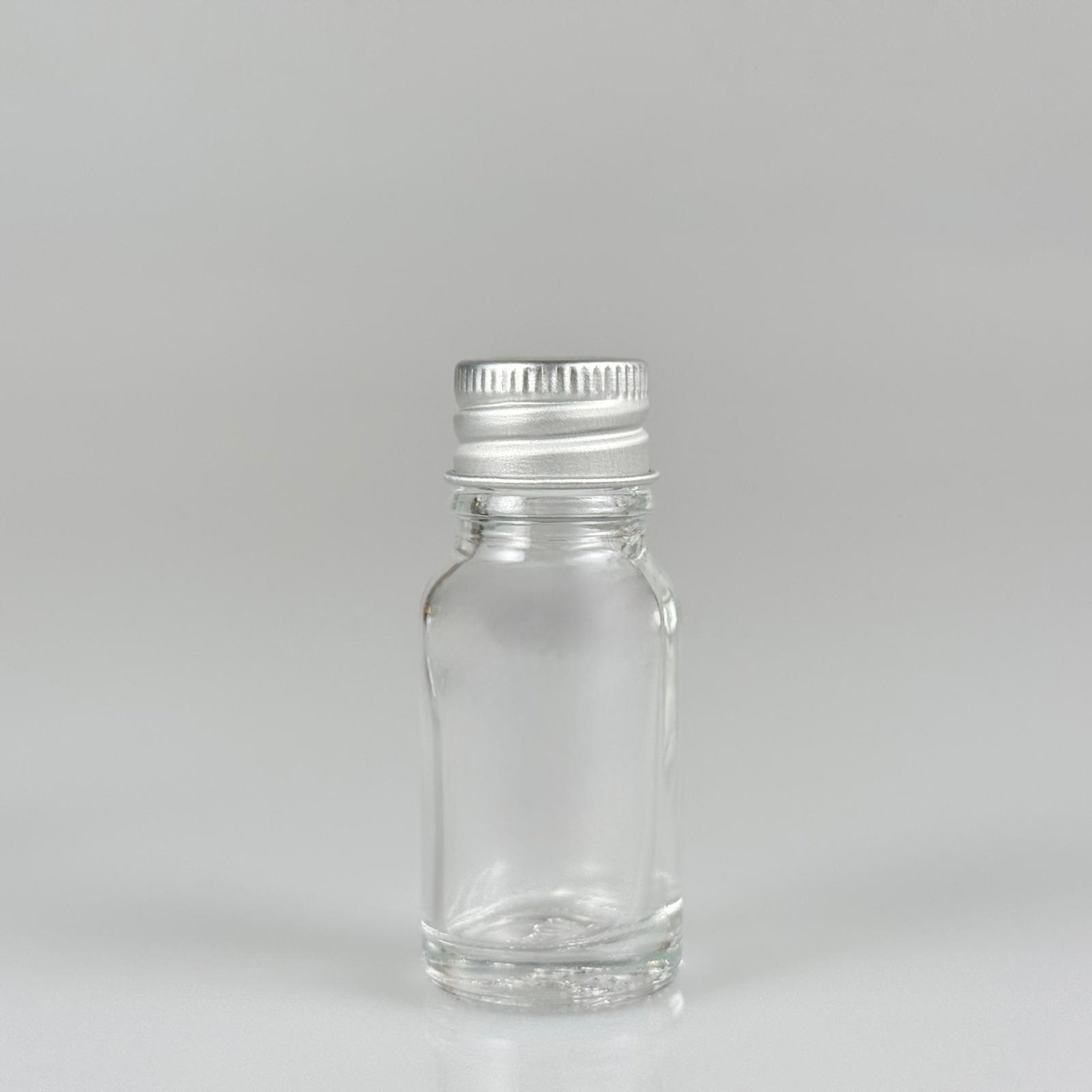 10 CC ŞEFFAF CAM ŞİŞE + KÖPÜK CONTALI GÜMÜŞ ALÜMİNYUM METAL KAPAKLI TAKIM - 10 ML ŞEFFAF CAM ŞİŞE