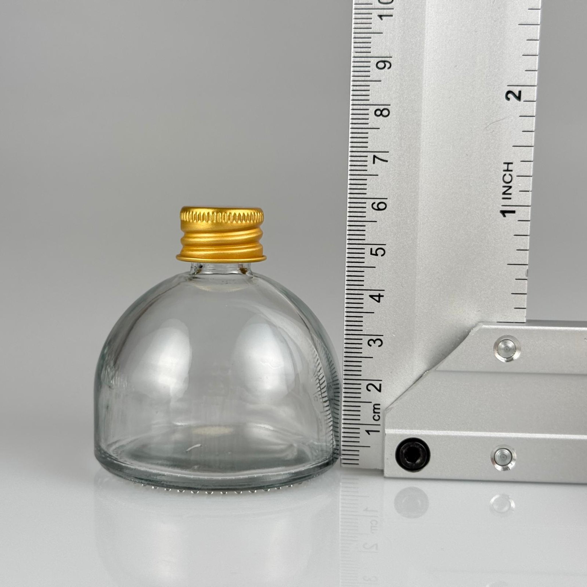 50 CC KUBBE CAM ŞİŞE + GOLD ALÜMİNYUM METAL KAPAKLI TAKIM - 50 ML ŞEFFAF CAM ŞİŞE