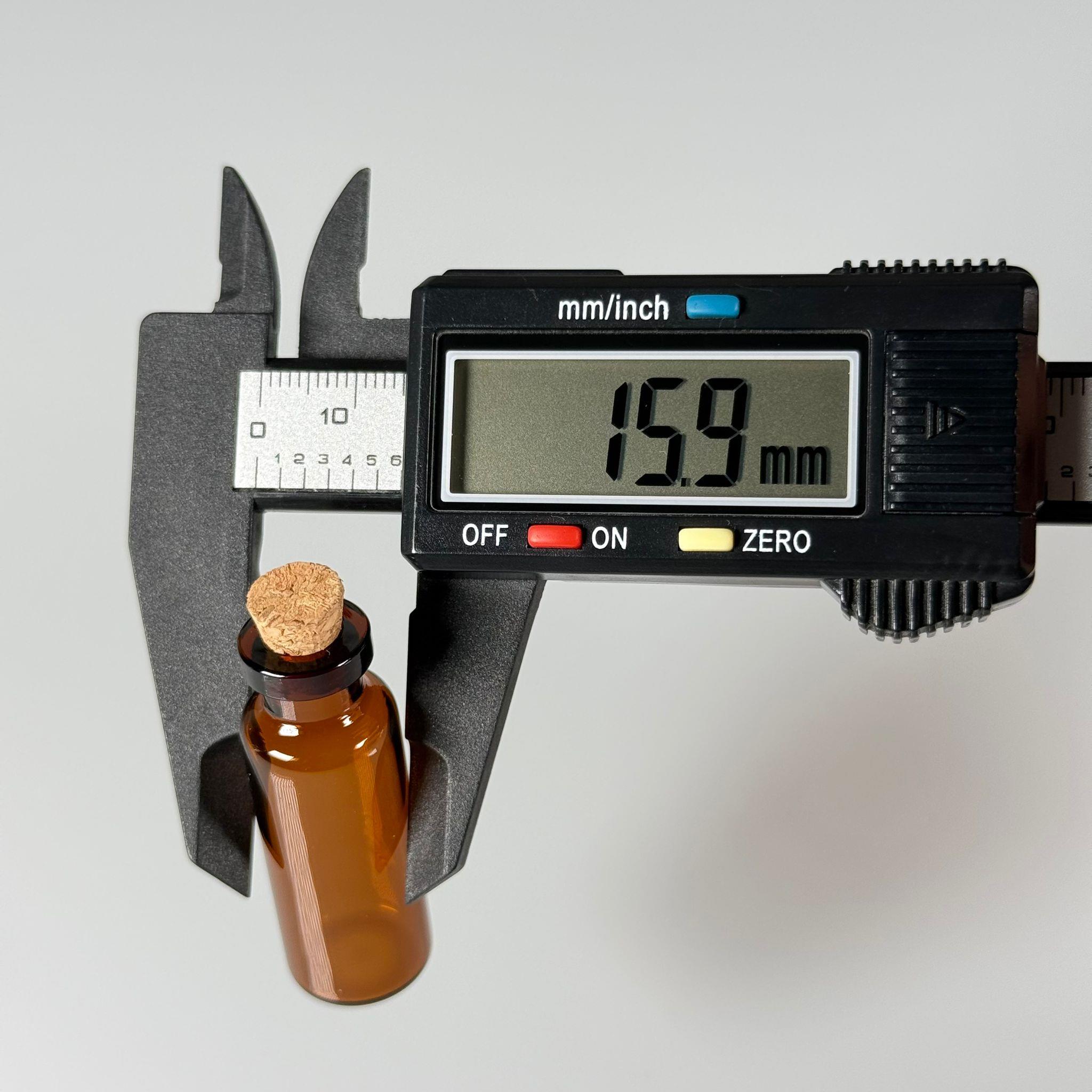 MİNİ CAM ŞİŞE MANTAR TIPALI 4 CC - anahtarlık, aksesuar. kolye, minyatür, mektup, tılsım vb için 4 ml amber küçük cam şişeler