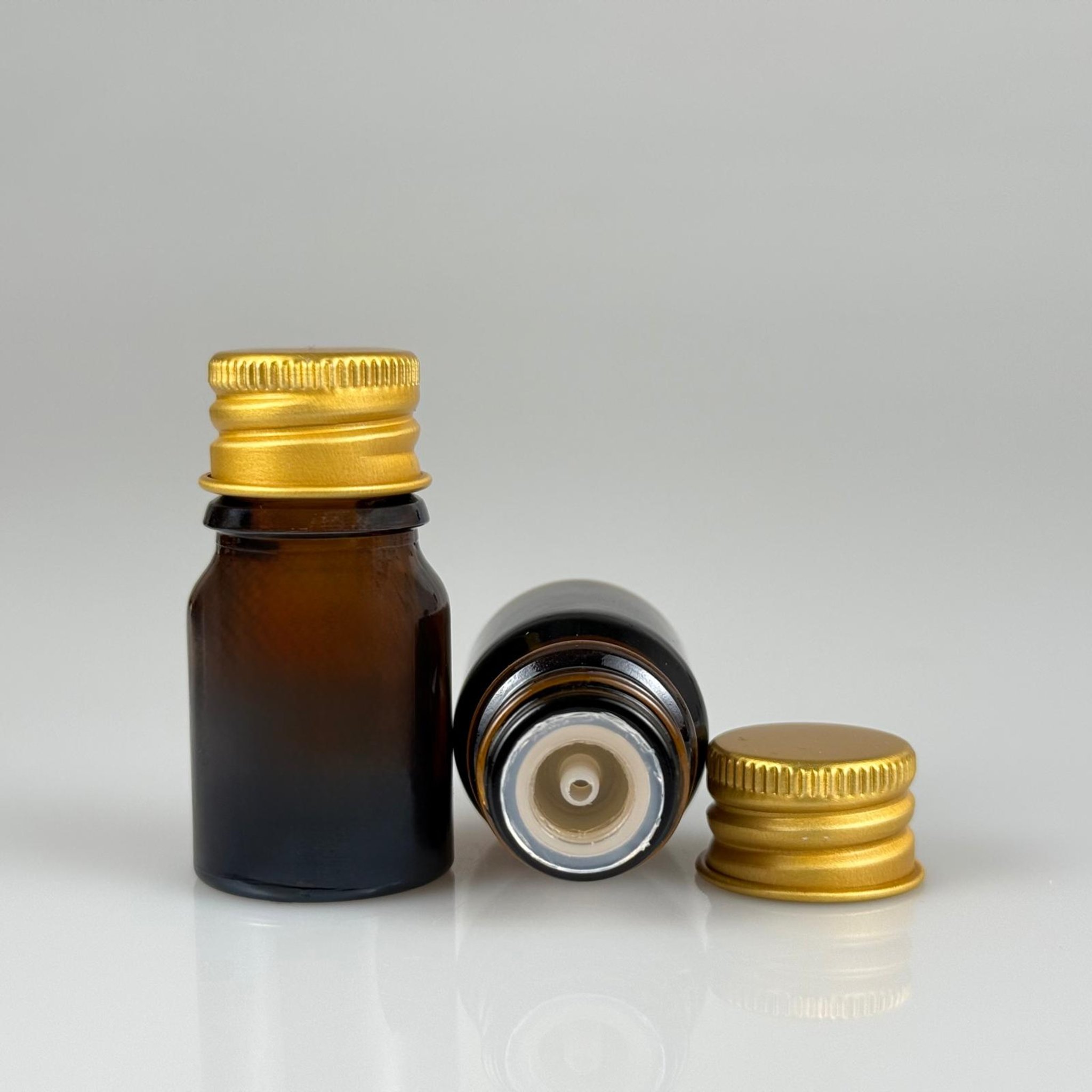 3 CC AMBER CAM ŞİŞE + KÖPÜK CONTALI GOLD ALÜMİNYUM METAL KAPAKLI + DAMLALIKLI KOLONYA TIPALI TAKIM - 3 ML KAHVERENGİ CAM ŞİŞE
