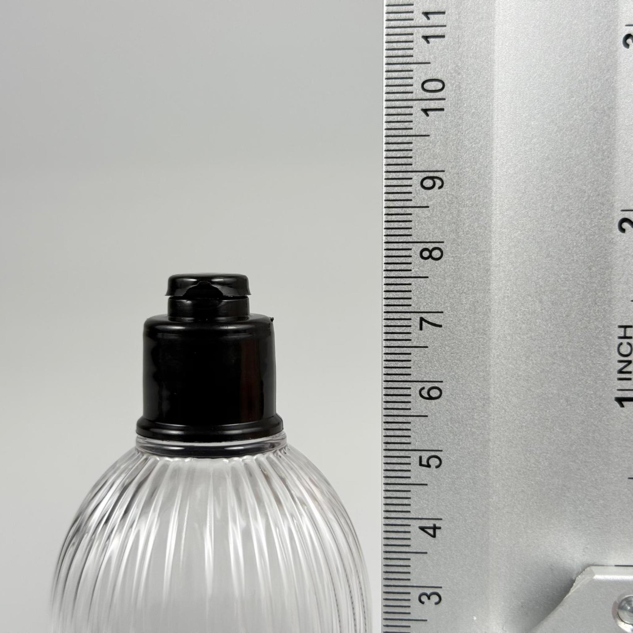 50 CC TOP ÇİZGİLİ DESENLİ 18 MM SİYAH YENİ MODEL FLİPTOP KAPAKLI PET ŞİŞE - 50 ML TOP MODEL ÇİZGİLİ YENİ MODEL FLİPTOP KAPAKLI PLASTİK ŞİŞE