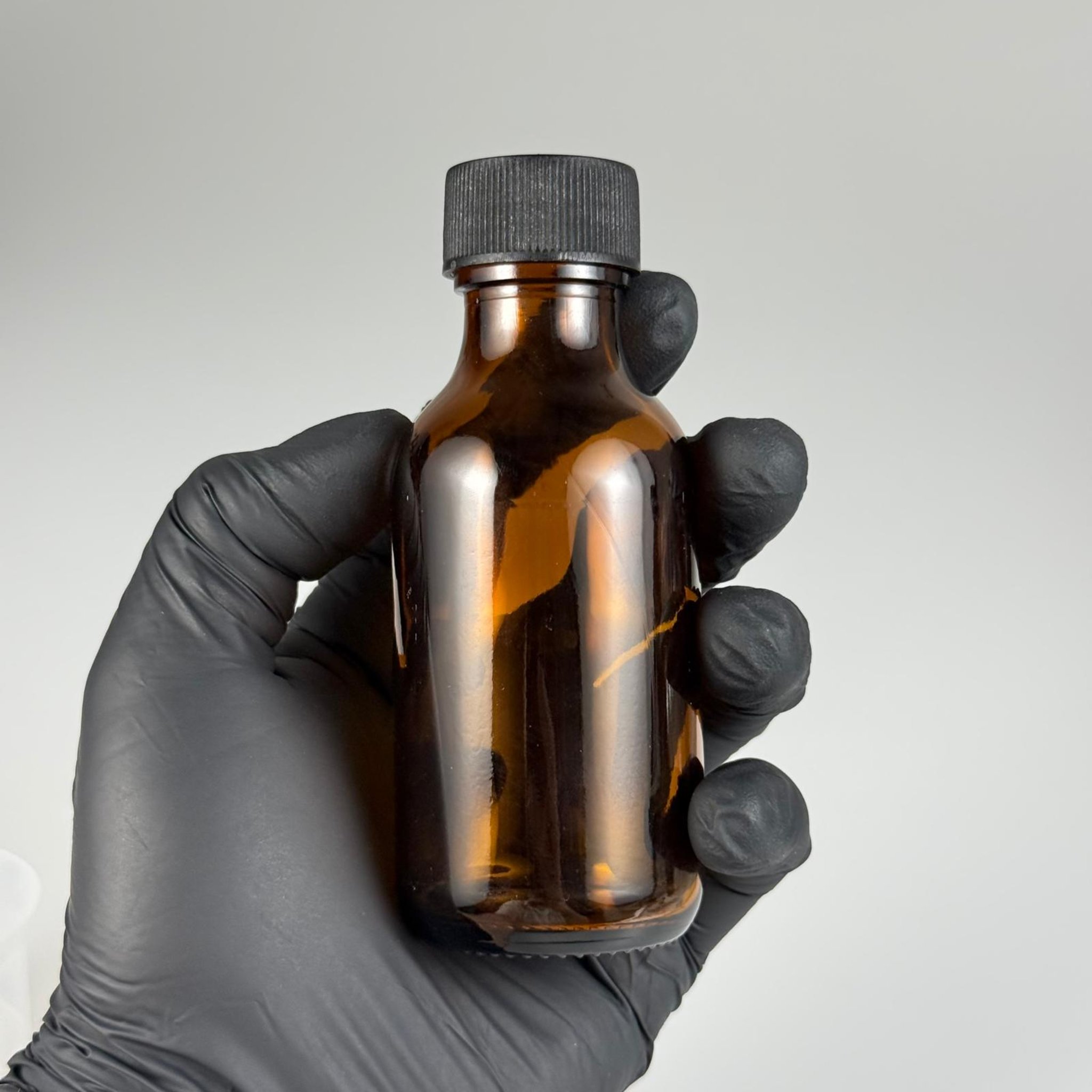 75 CC AMBER ECZA ŞİŞESİ + SİYAH KAPAK + 15 ML ÖLÇEK TAKIM - 75 AĞIZ KAHVERENGİ ŞURUP ŞİŞESİ