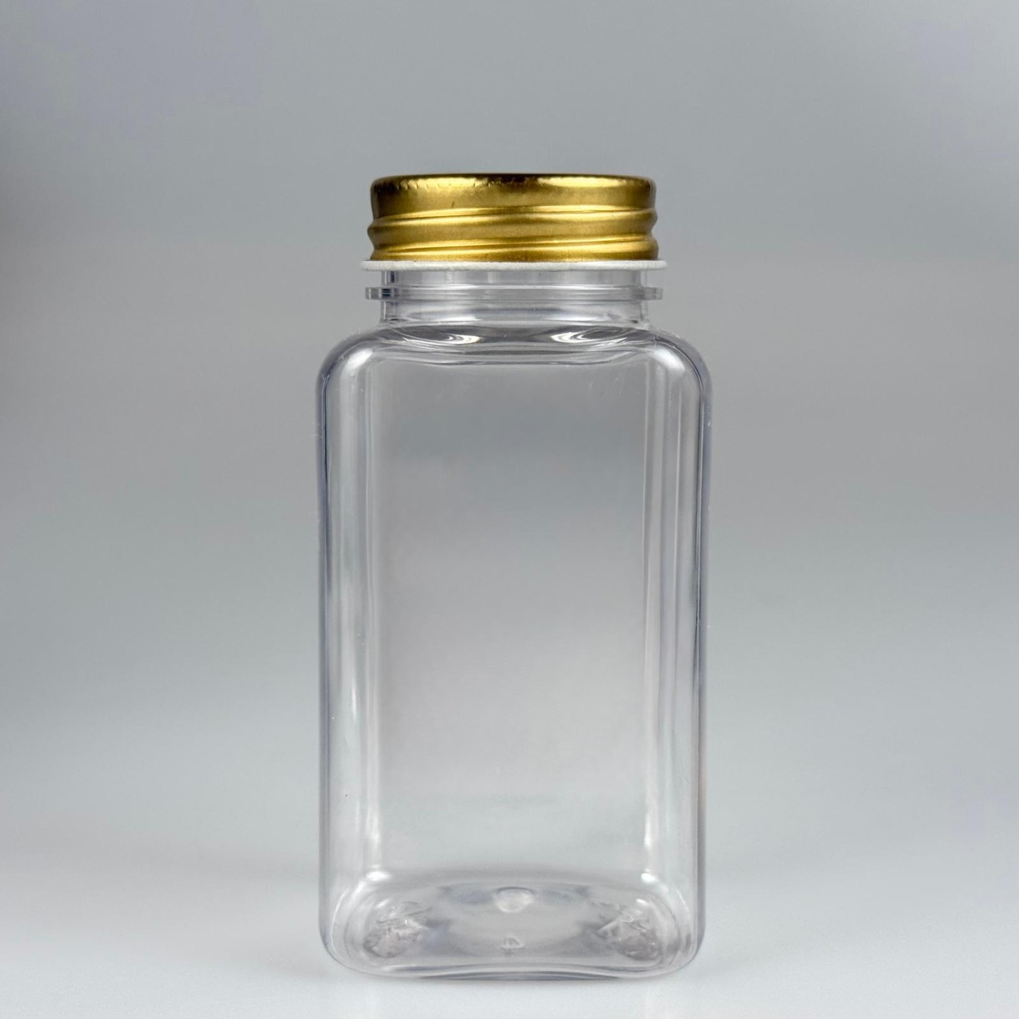 BAHARAT, TOZ, KAHVE, SAHLEP VB MUTFAK DÜZENLEME İÇİN KARE PLASTİK MİNİ KAVANOZLAR - 150 ML -  RAF DÜZENLEYİCİ GIDAYA UYGUN KÖŞELİ GOLD METAL KAPAKLI PET KAVANOZLARI
