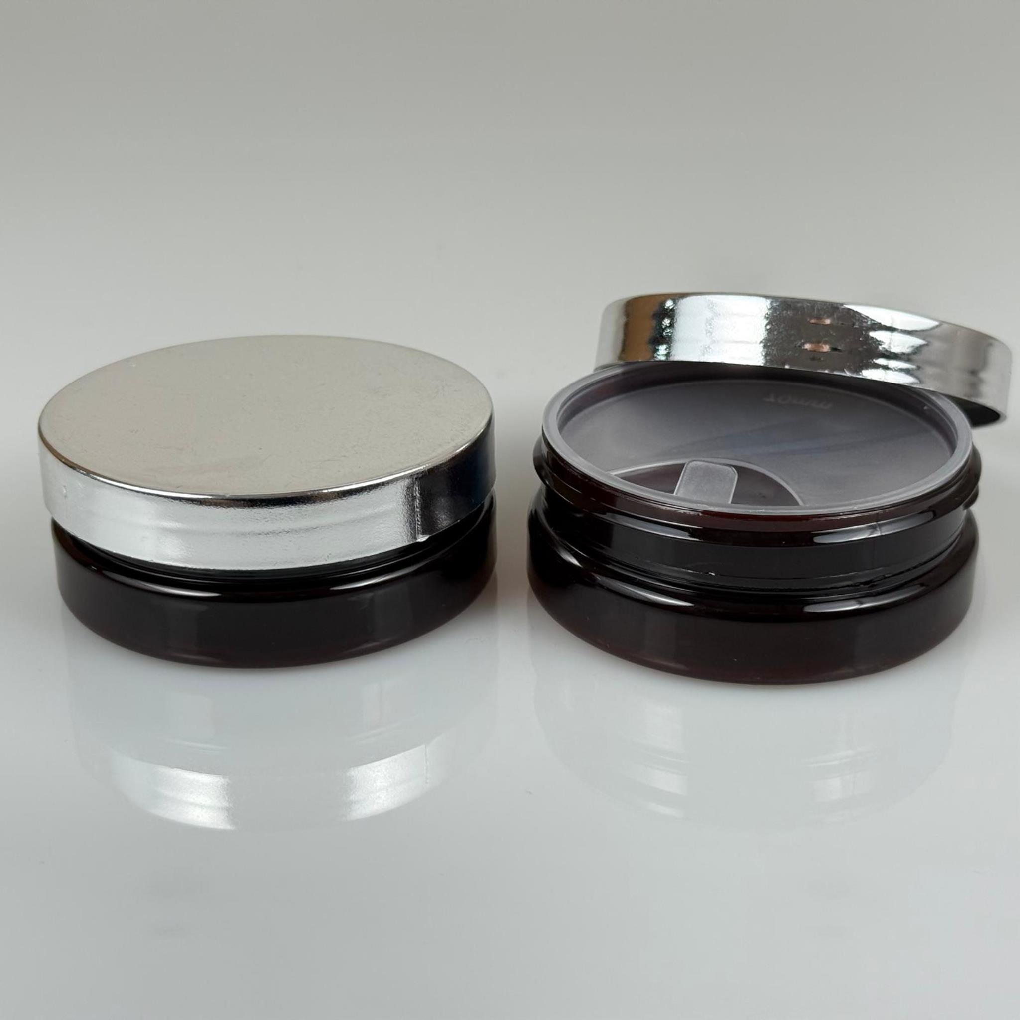 50 ML SERT PET KAVANOZ + GÜMÜŞ KAPLAMALI PLASTİK KAPAK + İÇ TIPA - 50 CC KALIN AMBER PLASTİK KAVANOZ GÜMÜŞ KAPLAMALI PLASTİK KAPAKLI İÇ TIPALI TAKIM - KREM KAVANOZLARI