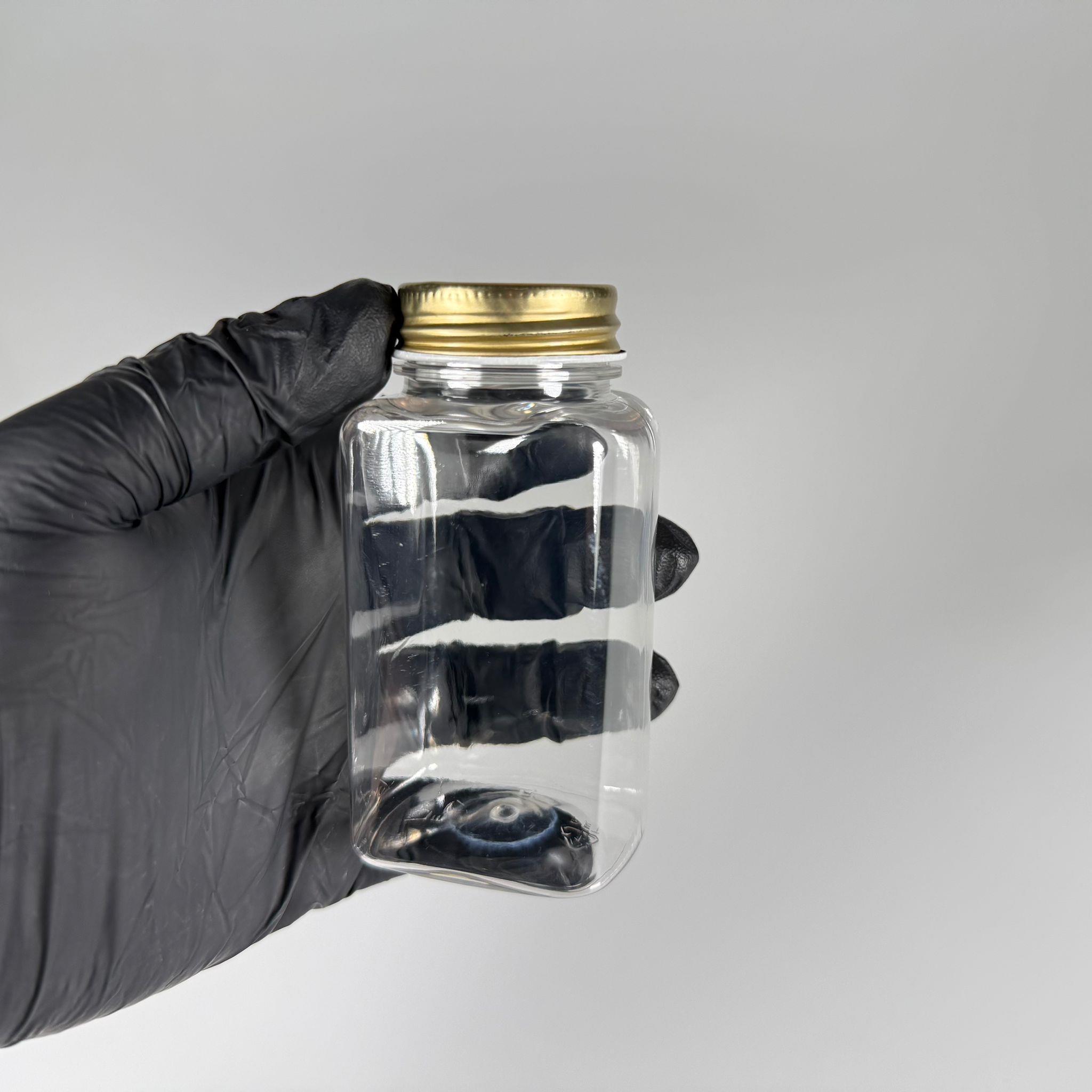 BAHARAT, TOZ, KAHVE, SAHLEP VB MUTFAK DÜZENLEME İÇİN KARE PLASTİK MİNİ KAVANOZLAR - 150 ML -  RAF DÜZENLEYİCİ GIDAYA UYGUN KÖŞELİ GOLD METAL KAPAKLI PET KAVANOZLARI