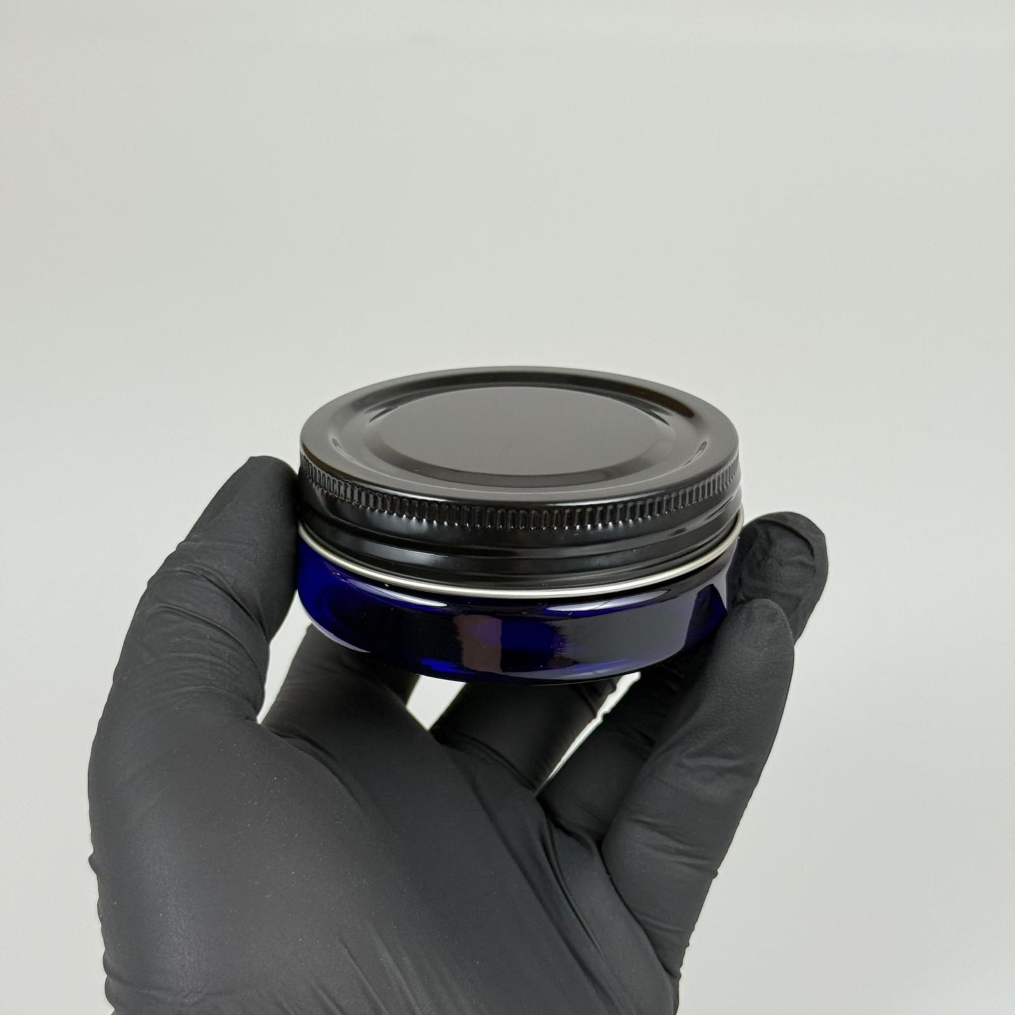 50 ML SERT PET KAVANOZ + SİYAH METAL KAPAK + İÇ TIPA - 50 CC KALIN MAVİ PLASTİK KAVANOZ SİYAH METAL KAPAKLI İÇ TIPALI TAKIM - KREM KAVANOZLARI
