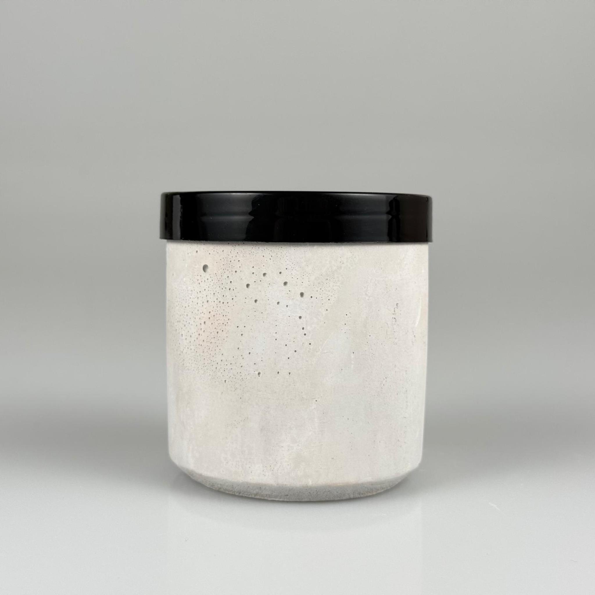 BETON MUMLUK - 100 CC - TAŞ BETONDAN MUM BARDAK - DEKORATİF MUM BARDAĞI, MİNİ SAKSI + SİYAH PLASTİK ALTLIK KAPAK