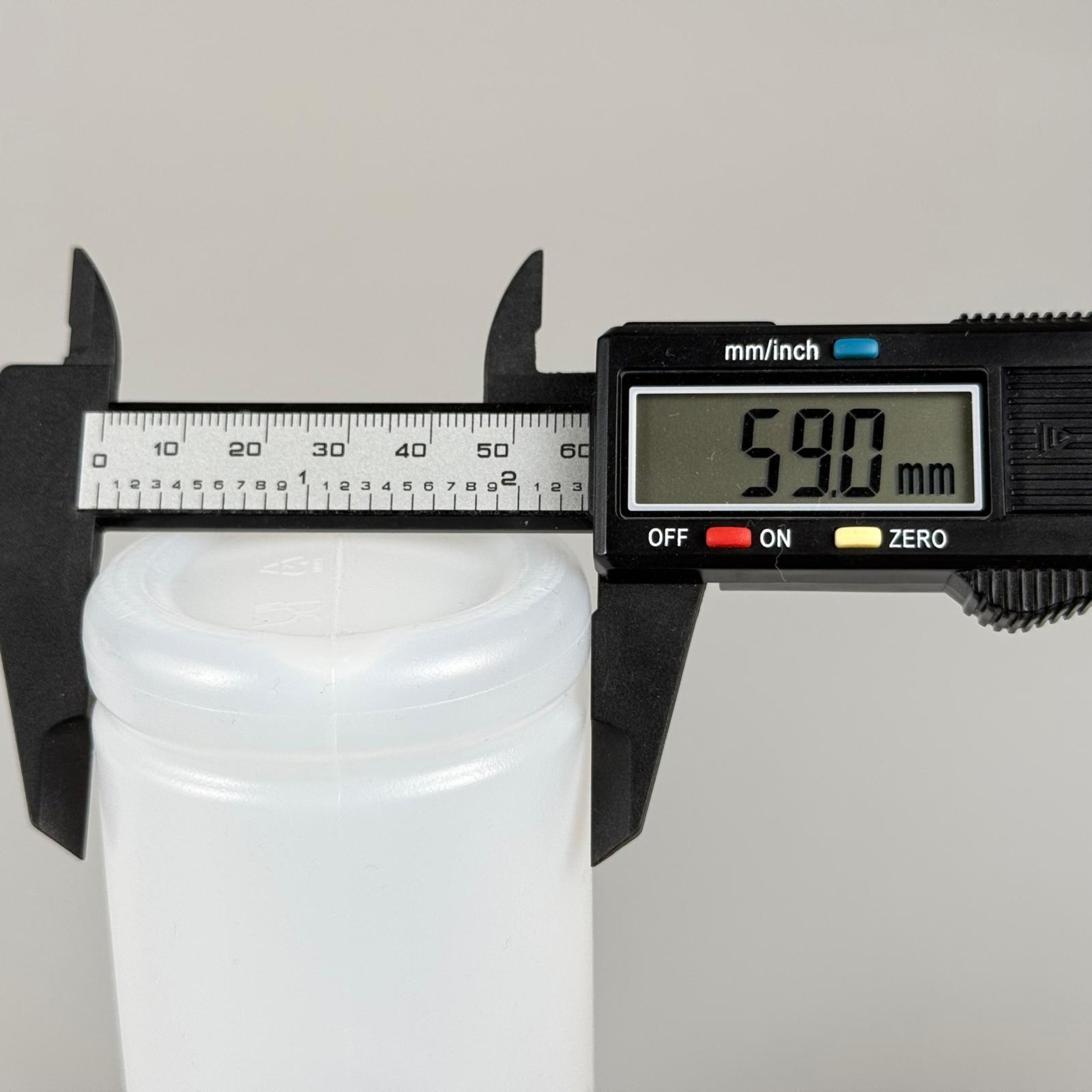 250 CC TİNER ŞİŞESİ - BEYAZ ÇOCUK EMNİYET KİLİTLİ KAPAKLI - 250 ML KİMYASALA DAYANIKLI PLASTİK ŞİŞE - 0,25 LT POLİETİLEN ŞİŞE