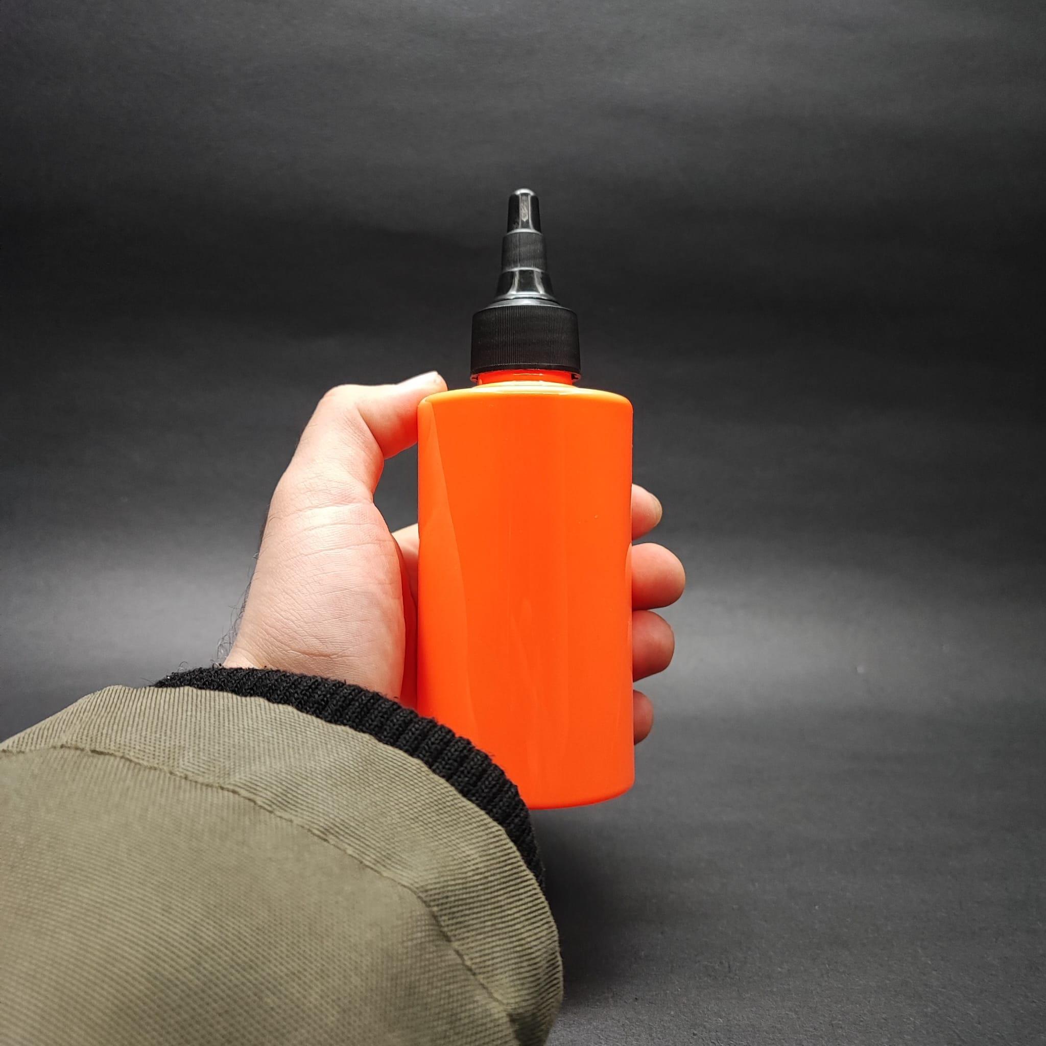 200 CC KÜT BOYUNLU SİLİNDİR PET ŞİŞE (24 GR) - AKITICI ASANSÖR SİYAH KAPAKLI - 200 ML PLASTİK ŞİŞE - TURUNCU