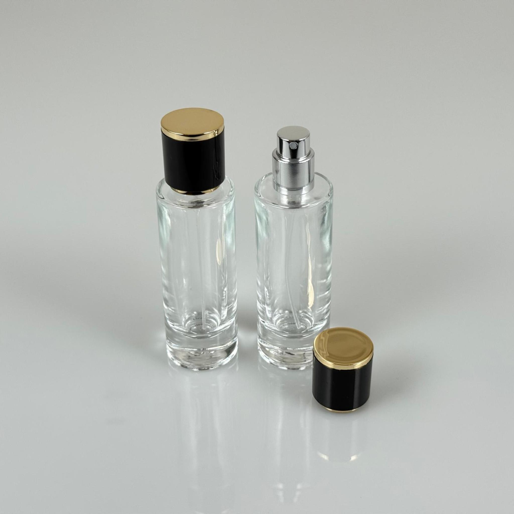 30 ML SİLİNDİR UZUN MODEL PARFÜM ŞİŞESİ - GÜMÜŞ METAL SPREYLİ + GOLD SİYAH KAPAKLI (AĞIZ 15 MM GEÇME KOLAY KAPAMA)