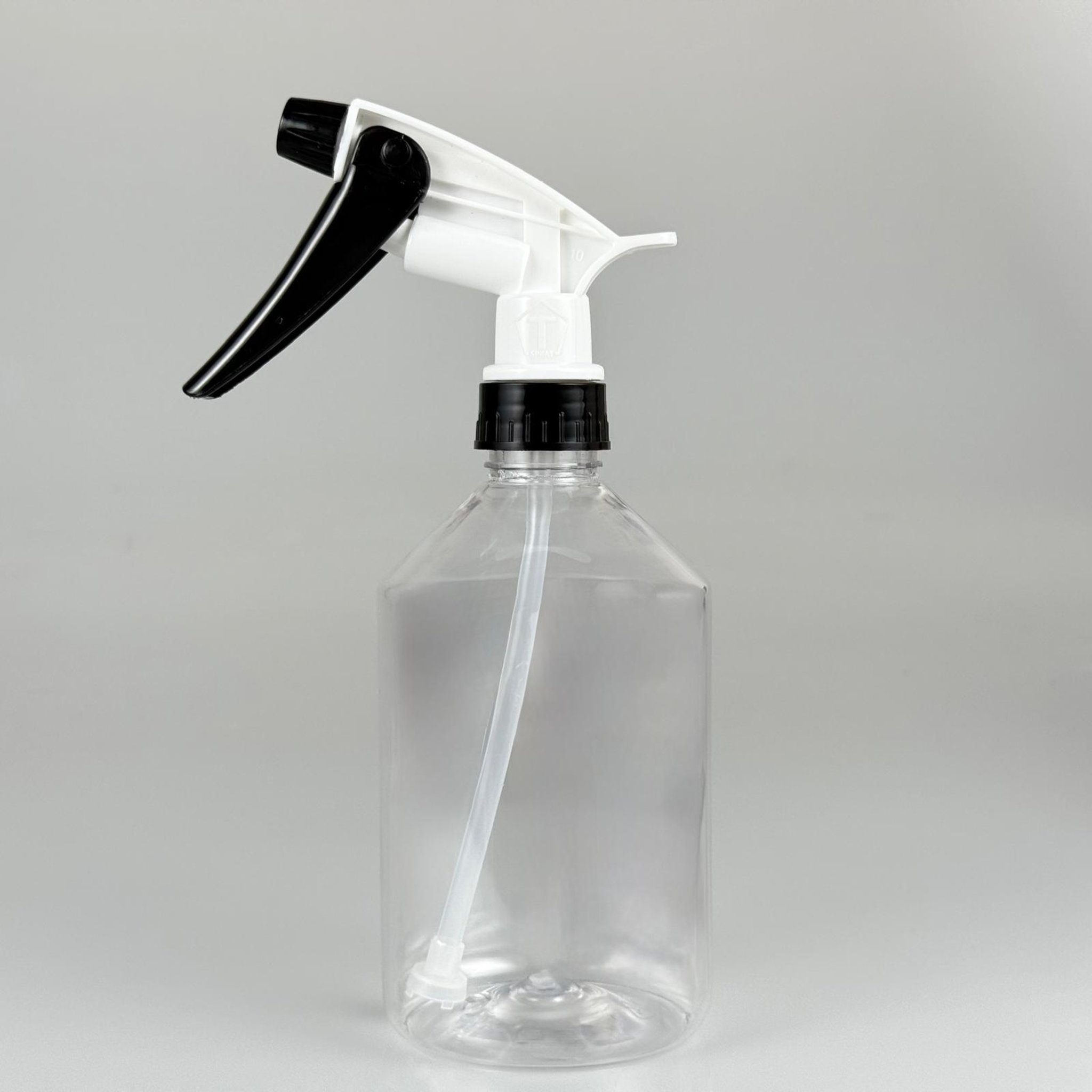 500 CC KÜT PET OTO BAKIM ŞİŞESİ - BÜYÜK SİYAH BEYAZ DOZAJLI KİMYASALA DAYANIKLI TRİGER TETİK SPREYLİ - 500 ML KİMYASALA DAYANIKLI PLASTİK ŞİŞE - 0,5 LT PET ŞİŞE - ŞEFFAF OTO TEMİZLİK ŞİŞESİ