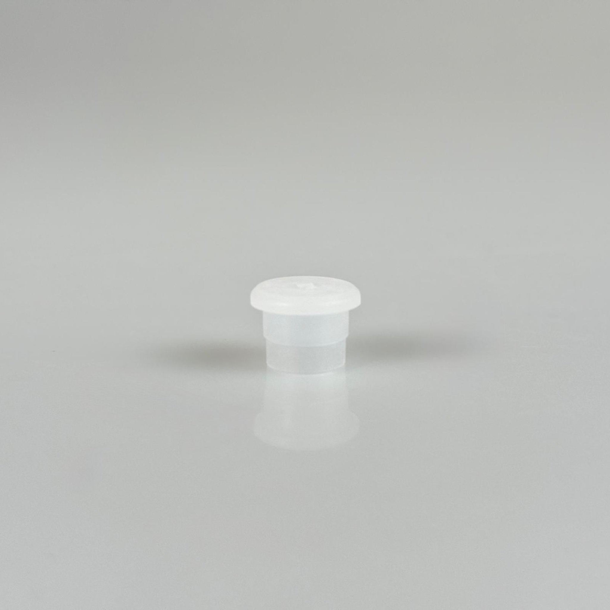 DELİKLİ PLASTİK TİPA 11,8 MM (200 CC YASSI KOLONYA İÇİN)