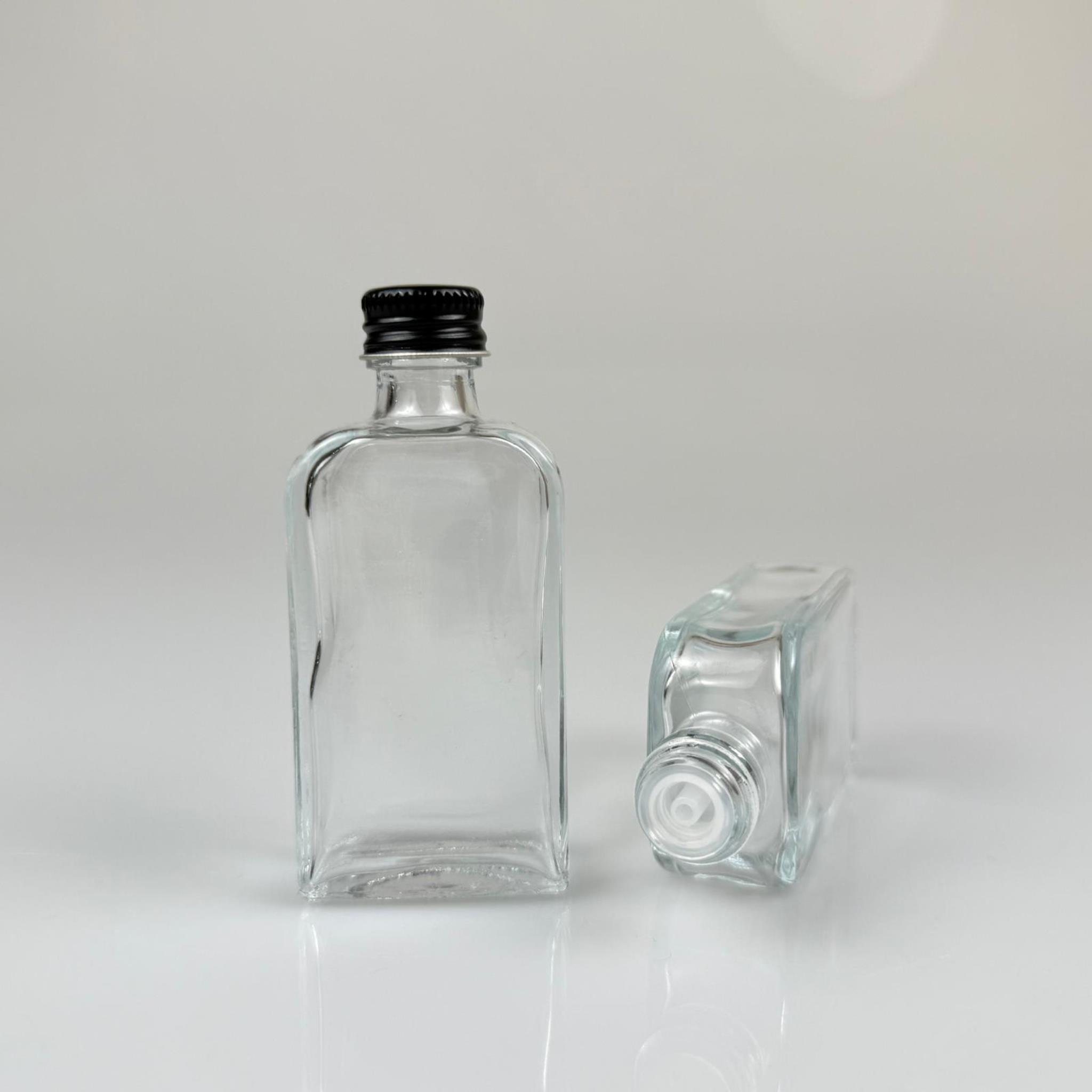 50 CC YASSI DİKDÖRTGEN CAM ŞİŞE - SİYAH METAL KAPAKLI KOLONYA TIPALI - 50 ML PRESTİJLİ ŞİŞE