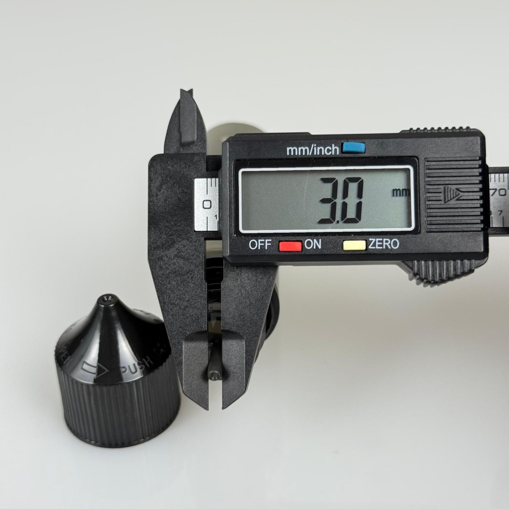 60 CC GORİLLA ŞİŞE - SİYAH - 60 ML LİKİT ŞİŞESİ - MÜREKKEP ŞİŞESİ - KAPAKLI  - TIPALI - İĞNE UÇLU DAMLALIKLI ŞİŞE