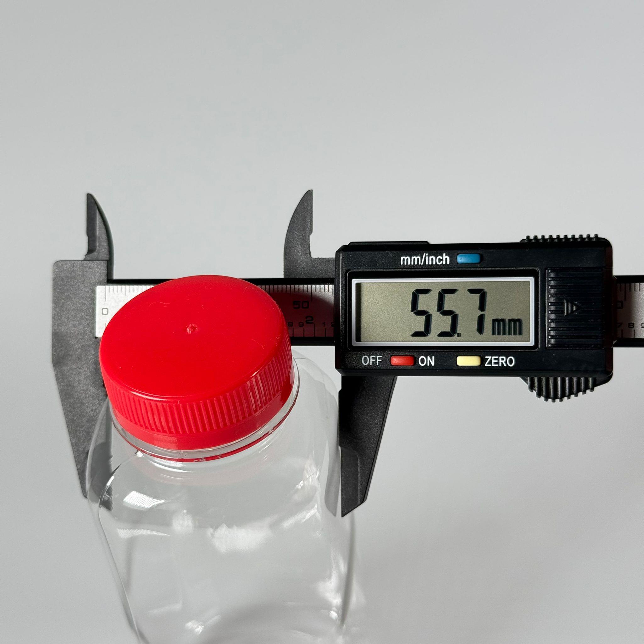 300 CC KÖŞELİ KARE PET ŞİŞE (18,5 GR) - 38 MM GENİŞ AĞIZLI KIRMIZI KİLİTLİ KAPAKLI - 300 ML DETOX, MEYVE SUYU, SMOOTHIE, AYRAN, SÜT, MEŞRUBAT VB İÇİN BOŞ PLASTİK ŞİŞELER