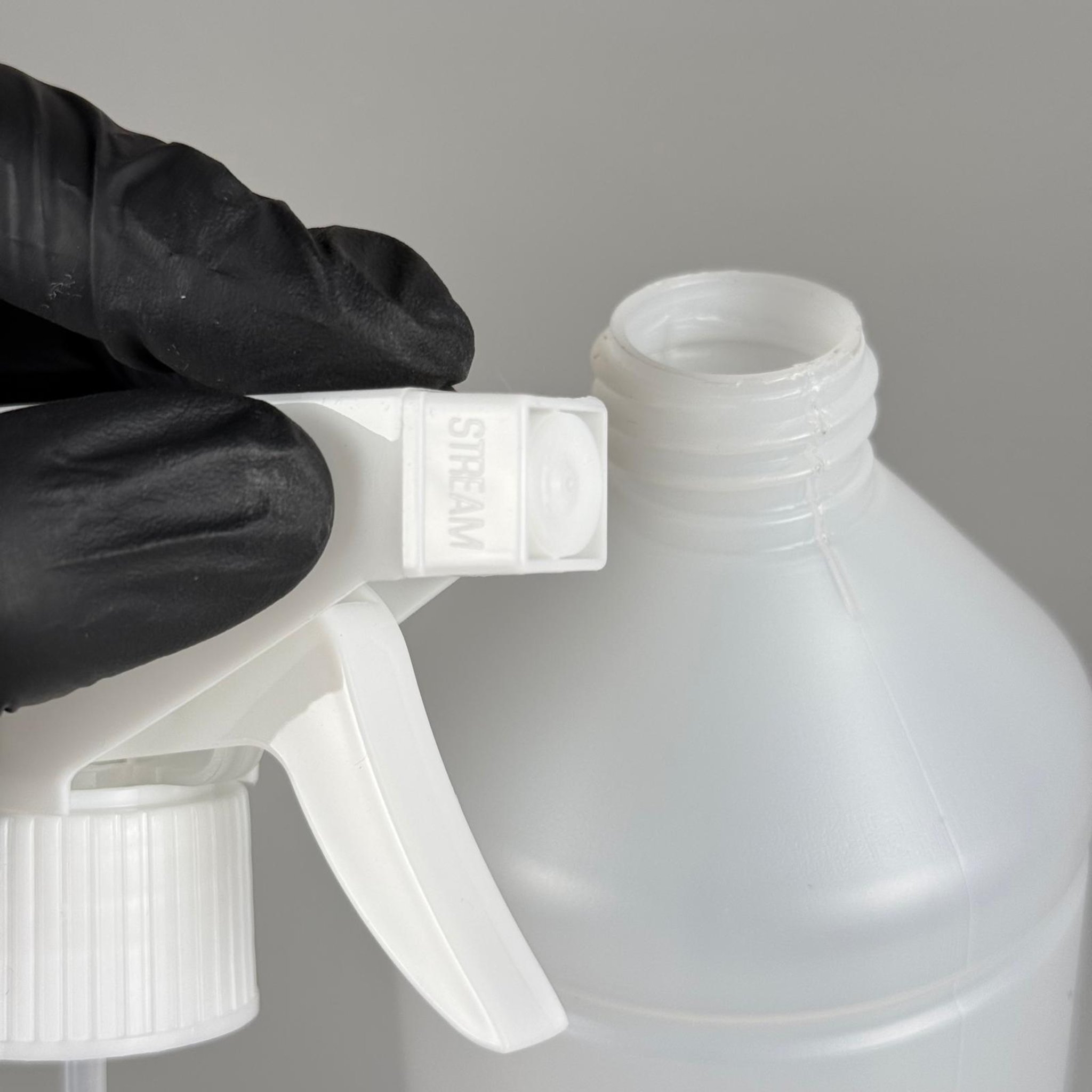 1000 CC TİNER ŞİŞESİ - BEYAZ  TRİGER TETİK SPREYLİ - 1000 ML KİMYASALA DAYANIKLI PLASTİK ŞİŞE - 1 LT POLİETİLEN ŞİŞE - UZUN