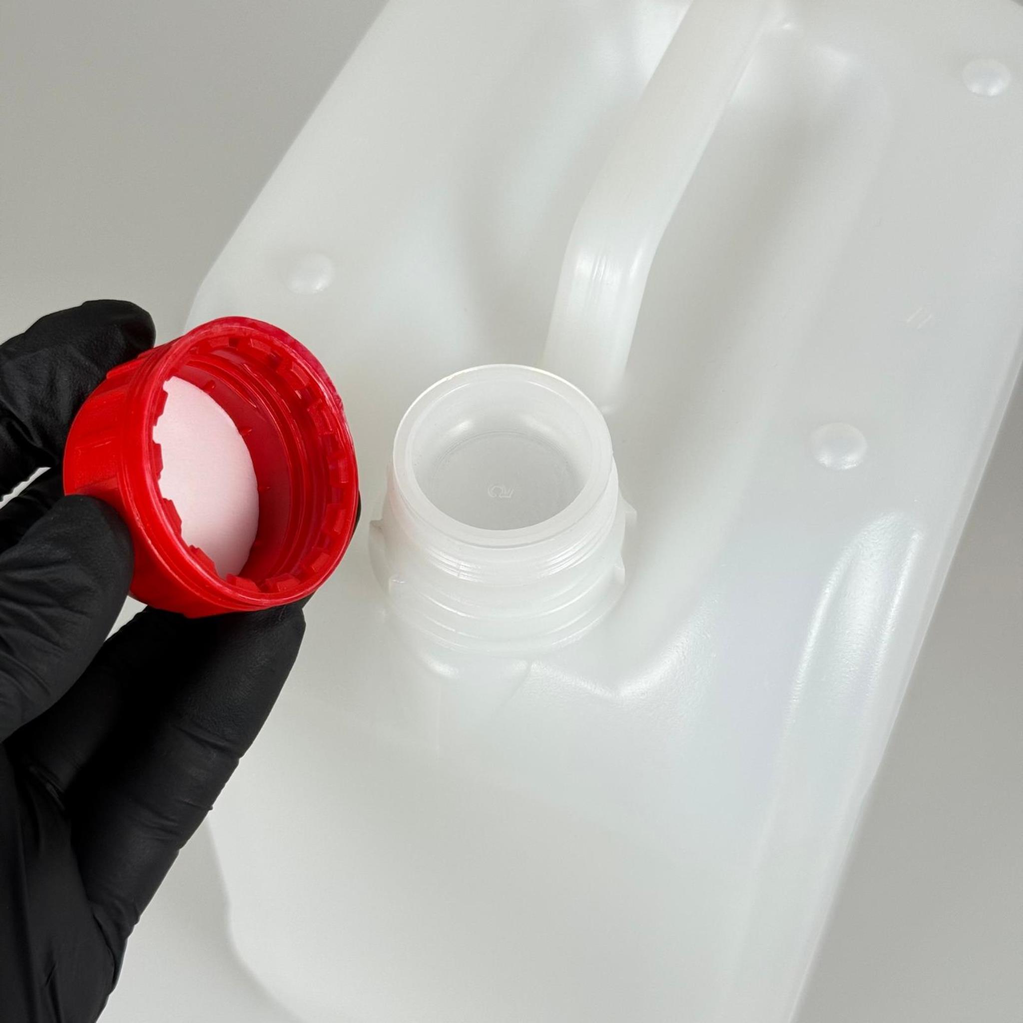 5 LİTRE SANAYİ BİDONU - 5 LT ÇANTA BİDON - KİLİTLİ KAPAKLI - PLASTİK TIPALI