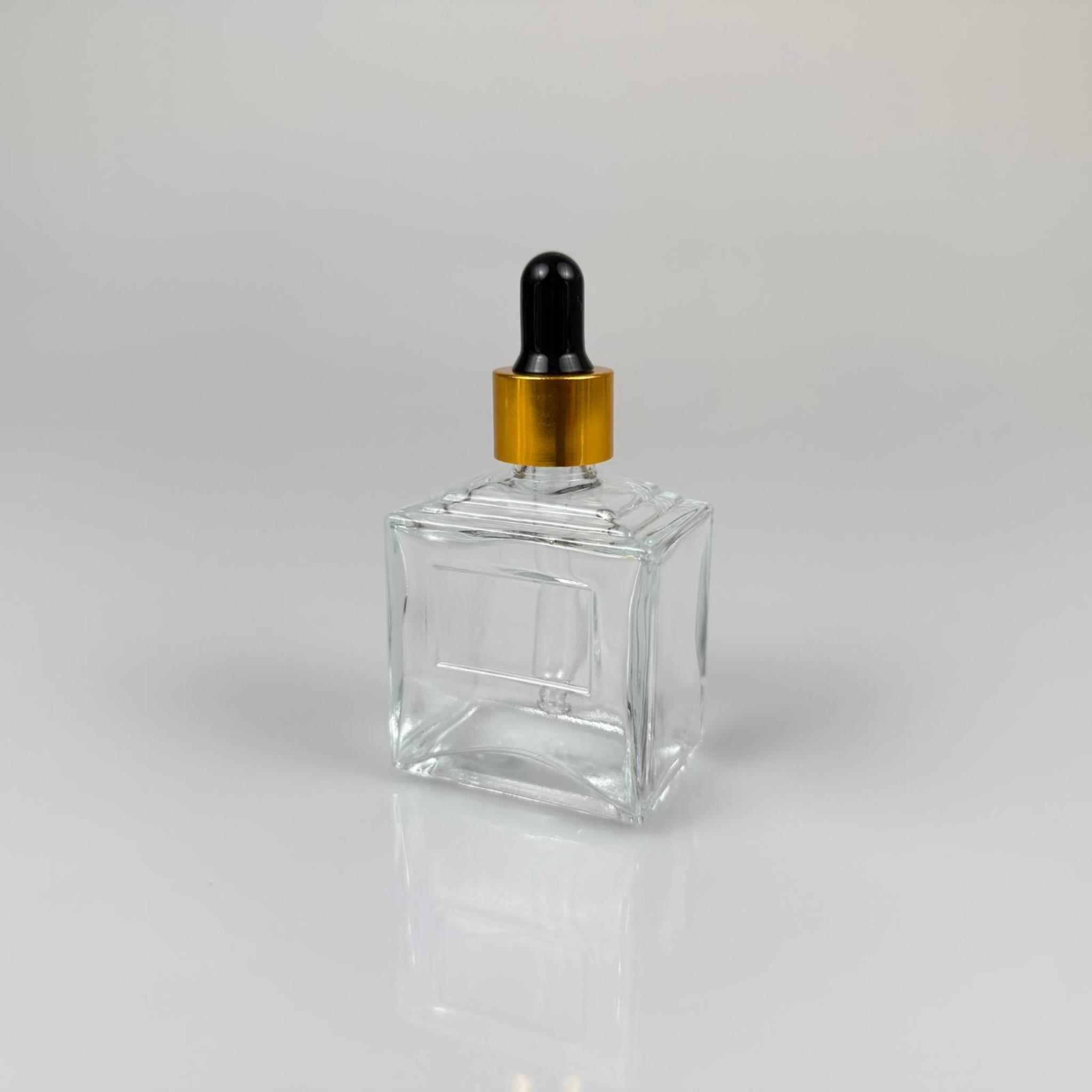 50 CC KÖŞELİ PRİZMA PRESTİJLİ CAM DAMLALIKLI ŞİŞE - SİYAH EMZİK - GOLD METALİK KAPAK - 50 ML CAM DAMLALIKLI ŞİŞE - DAMLALIKLI BOŞ ŞİŞE