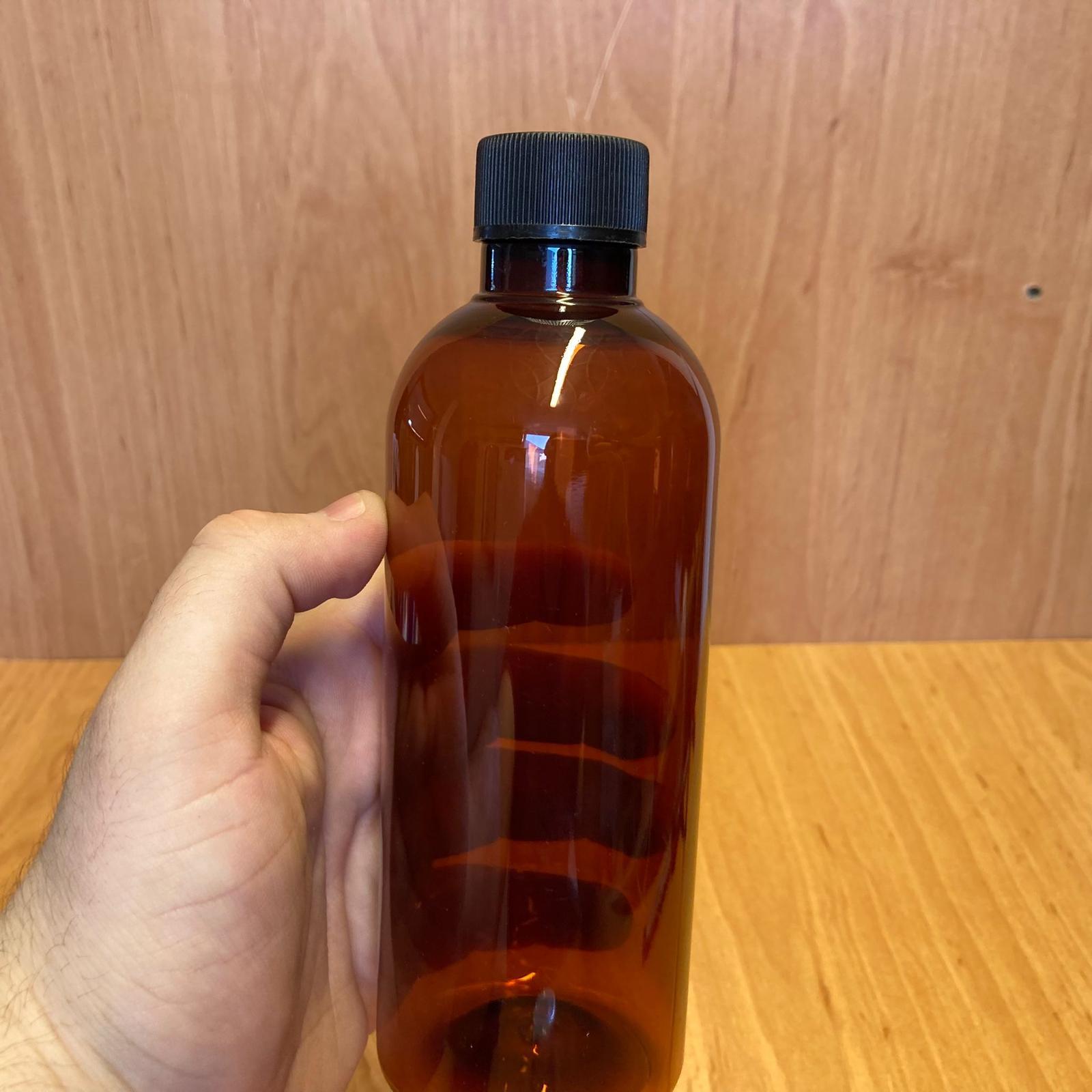 400 CC AMBER PLASTİK ŞİŞE - SİYAH PLASTİK KAPAKLI - 400 ML KAHVERENGİ BOŞ PLASTİK ŞİŞE