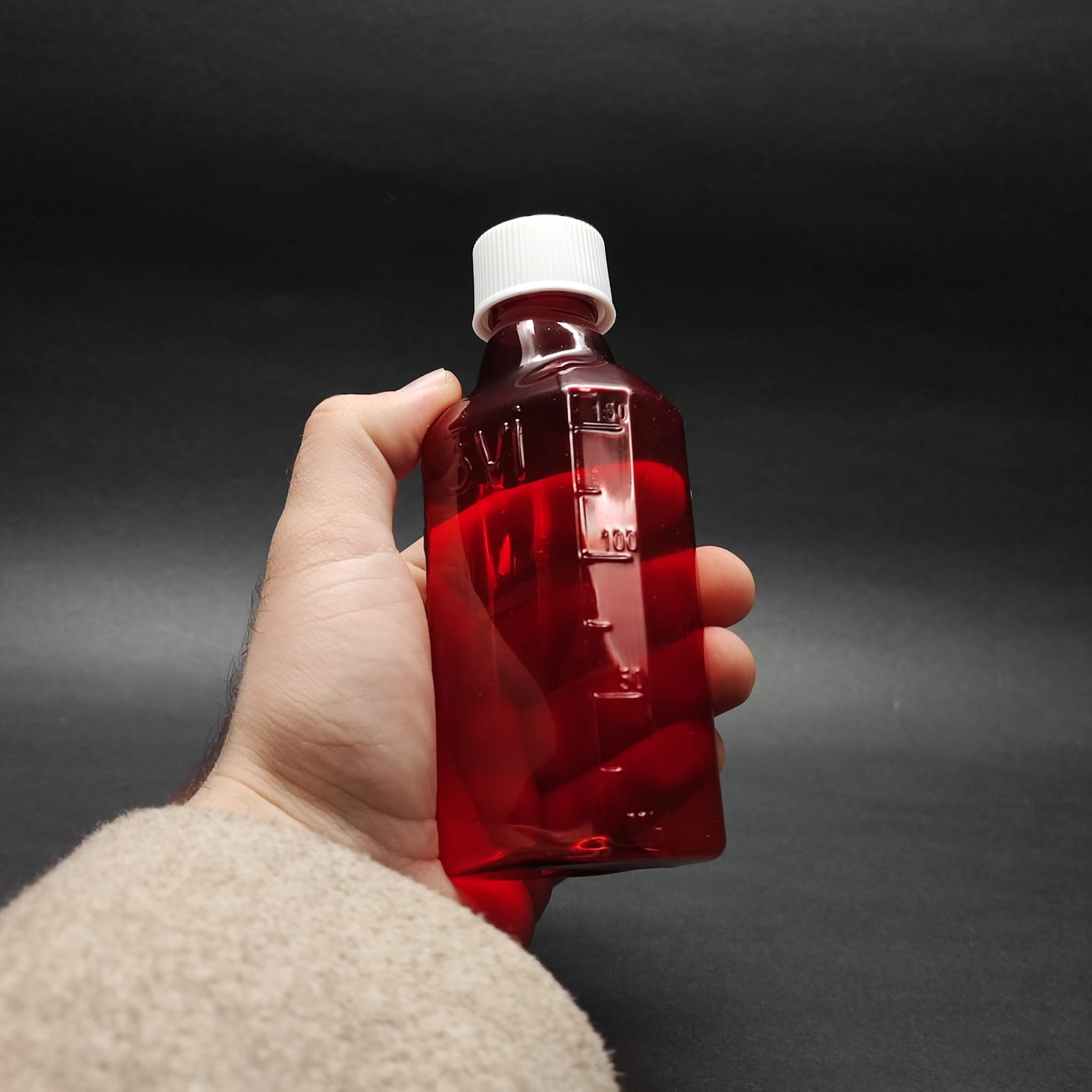 150 CC ÖLÇEKLİ PET ŞİŞE - BEYAZ ÇOCUK KİLİTLİ KAPAKLI - 150 ML VE OZ ÖLÇÜLÜ KIRMIZI PET ŞİŞE
