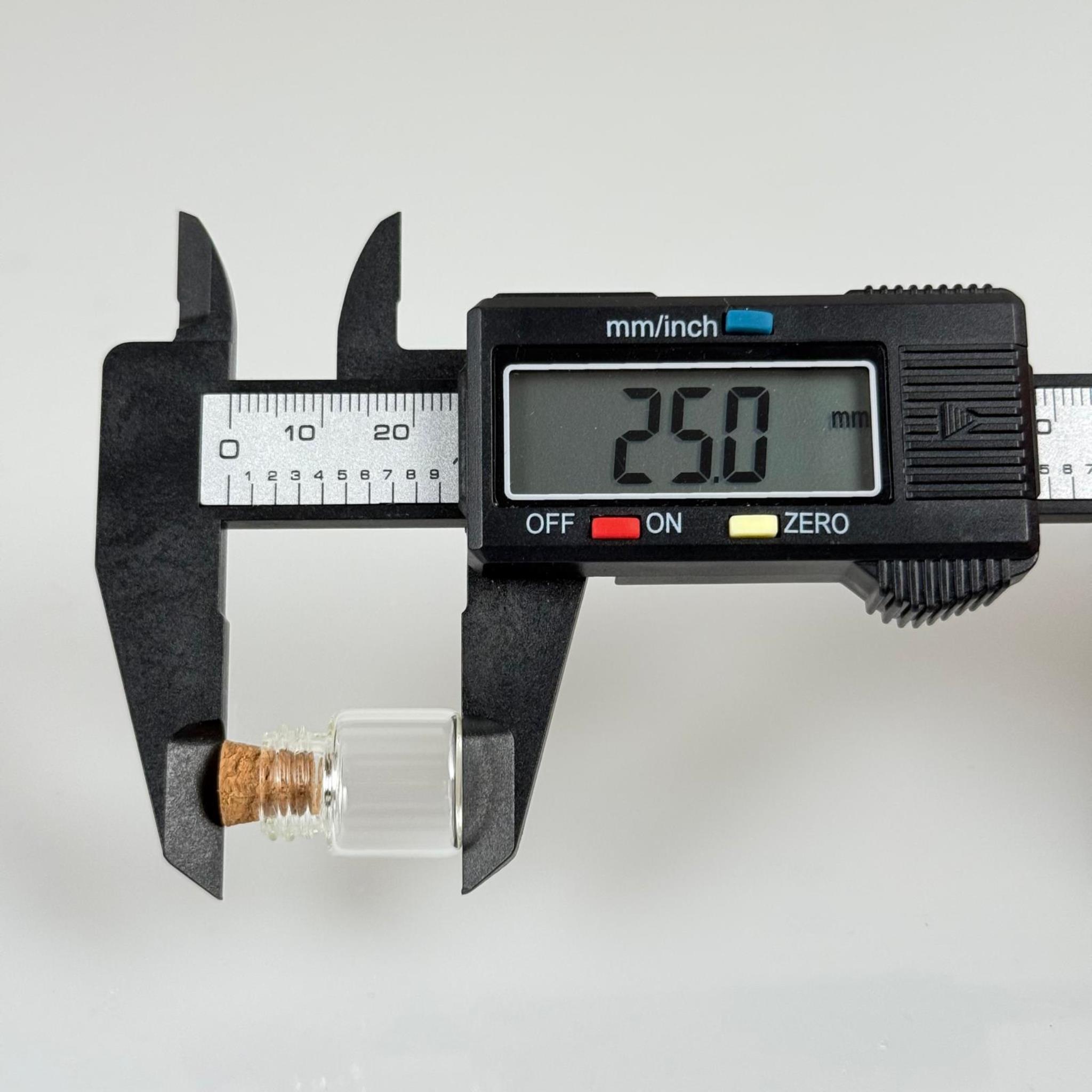 1 CC MANTAR TIPALI CAM ŞİŞE - ŞEFFAF 1 ML MANTARLI MİNİ CAM ŞİŞE