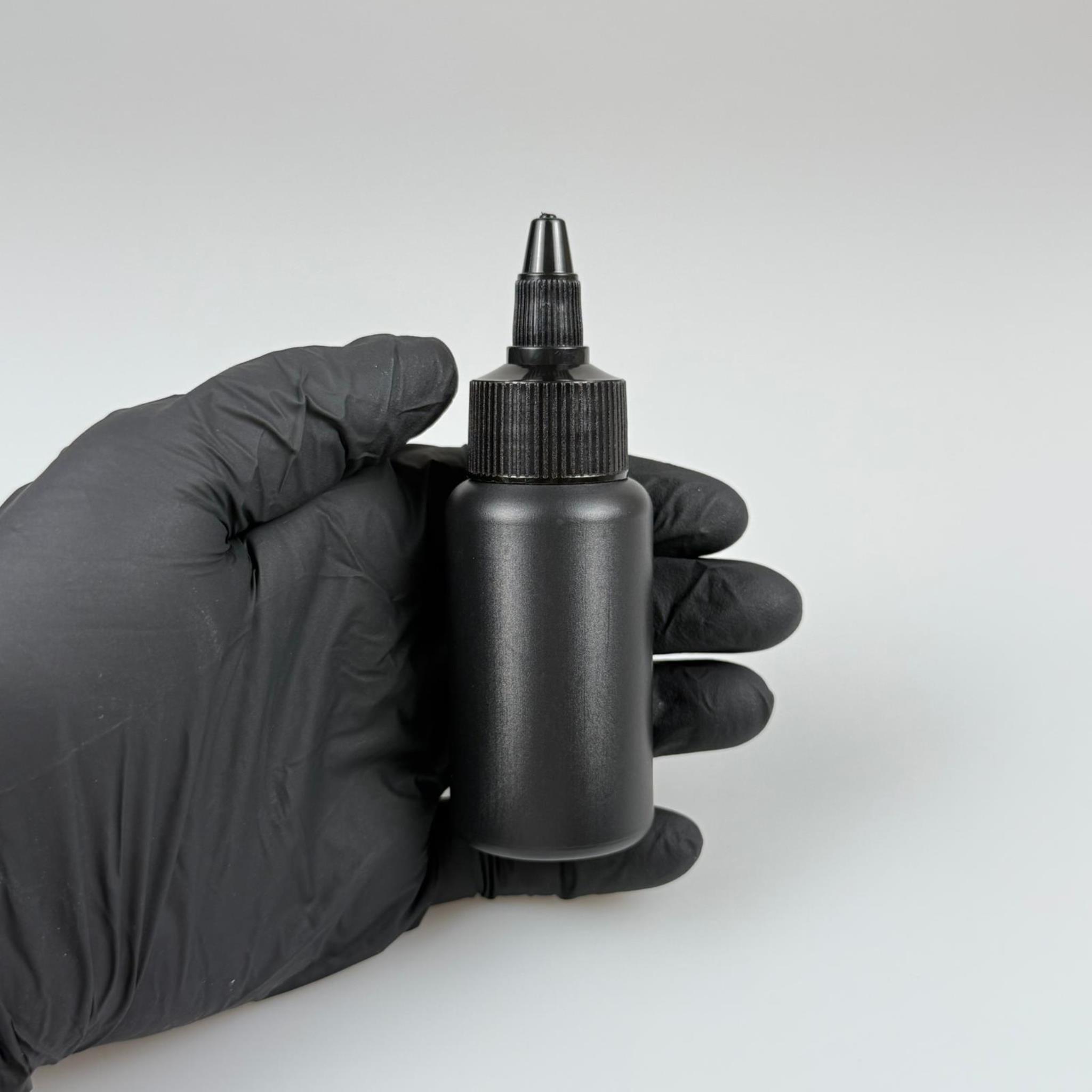 YAĞ, SOS, ACI SOS, SİRKE, SRIRACHA, MÜREKKEP, TUTKAL AKITICI VB BOŞ ŞİŞELERİ - SİYAH SİVRİ TWİST AKITICI KAPAK + 50 ML SİYAH POLİETİLEN PLASTİK ŞİŞE TAKIM
