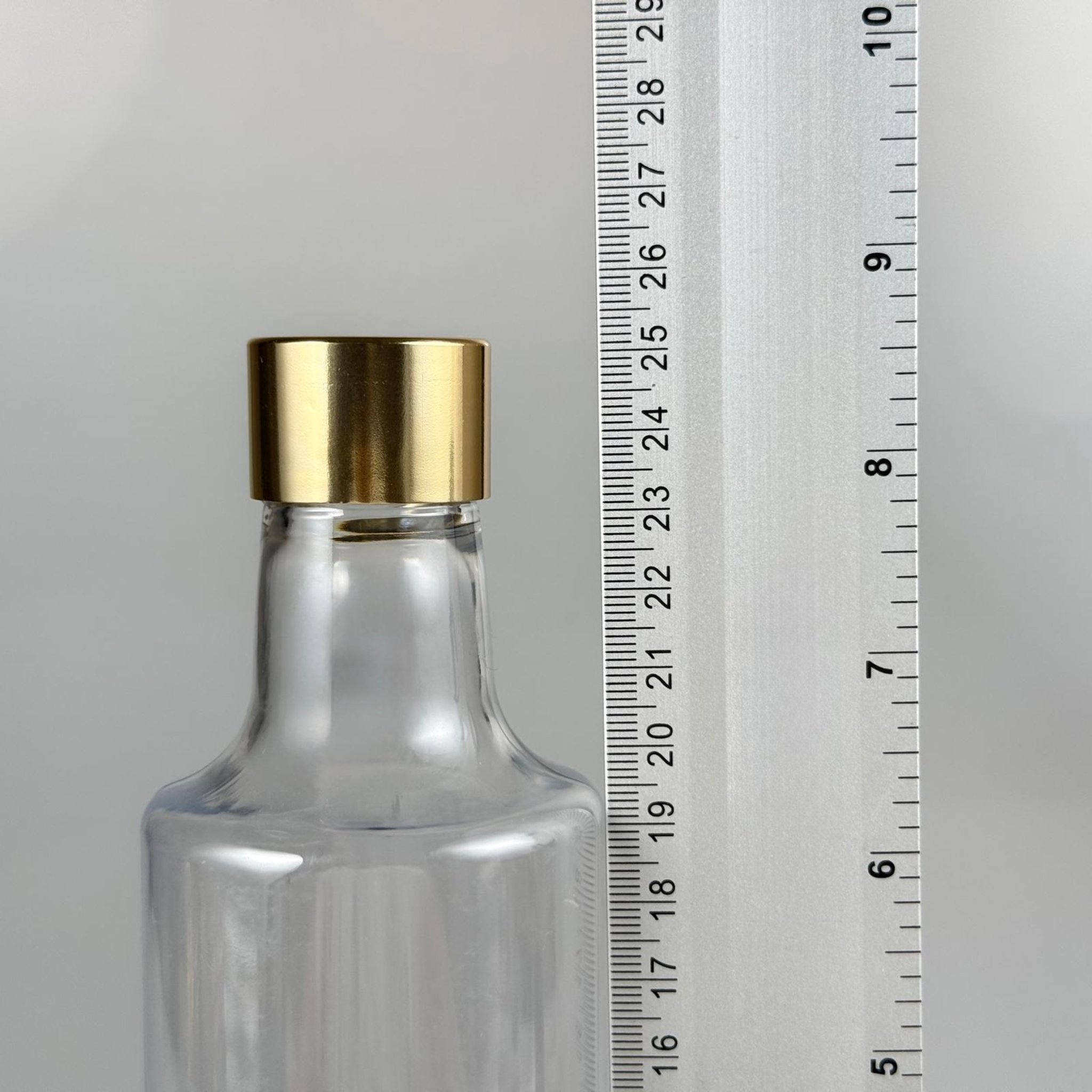 500 CC DORİKA SİLİNDİR PET ŞİŞE + ALÜMİNYUM KAPLAMALI GOLD KAPAKLI + KÖR TIPALI TAKIM - 500 ML DORİKA PLASTİK ŞİŞE