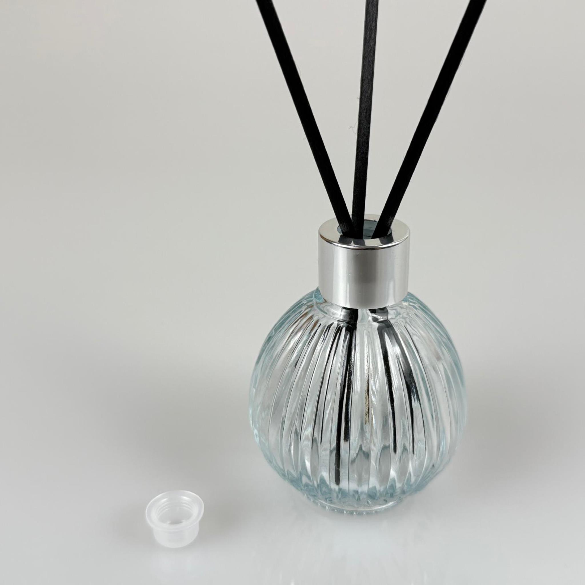 ÇİZGİLİ TOP MODEL CAM BAMBU ODA KOKUSU ŞİŞESİ + METAL GÜMÜŞ KAPAK + TIPA + 3 ADET FİBER BAMBU ÇUBUK - 50 ML SET TAKIM - HEDİYELİK PROMOSYON DİFFUSER ŞİŞELERİ