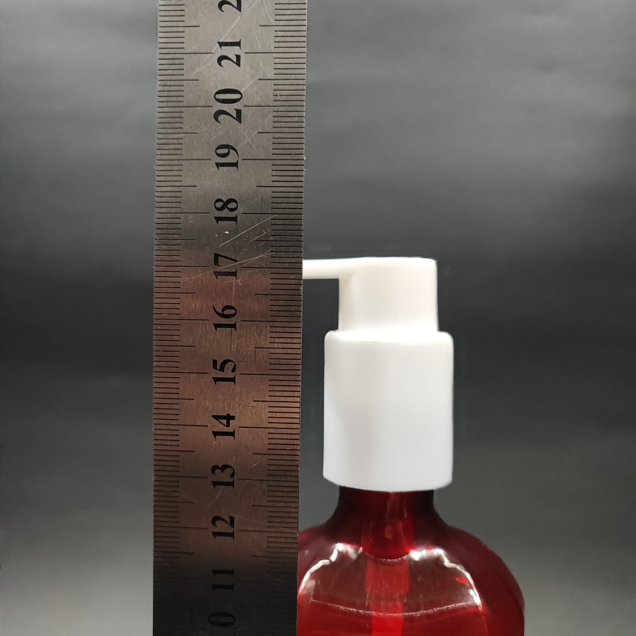 200 CC ÖLÇEKLİ PET ŞİŞE - BEYAZ XAVIER MODEL POMPALI - 200 ML VE OZ ÖLÇÜLÜ KIRMIZI PET ŞİŞE