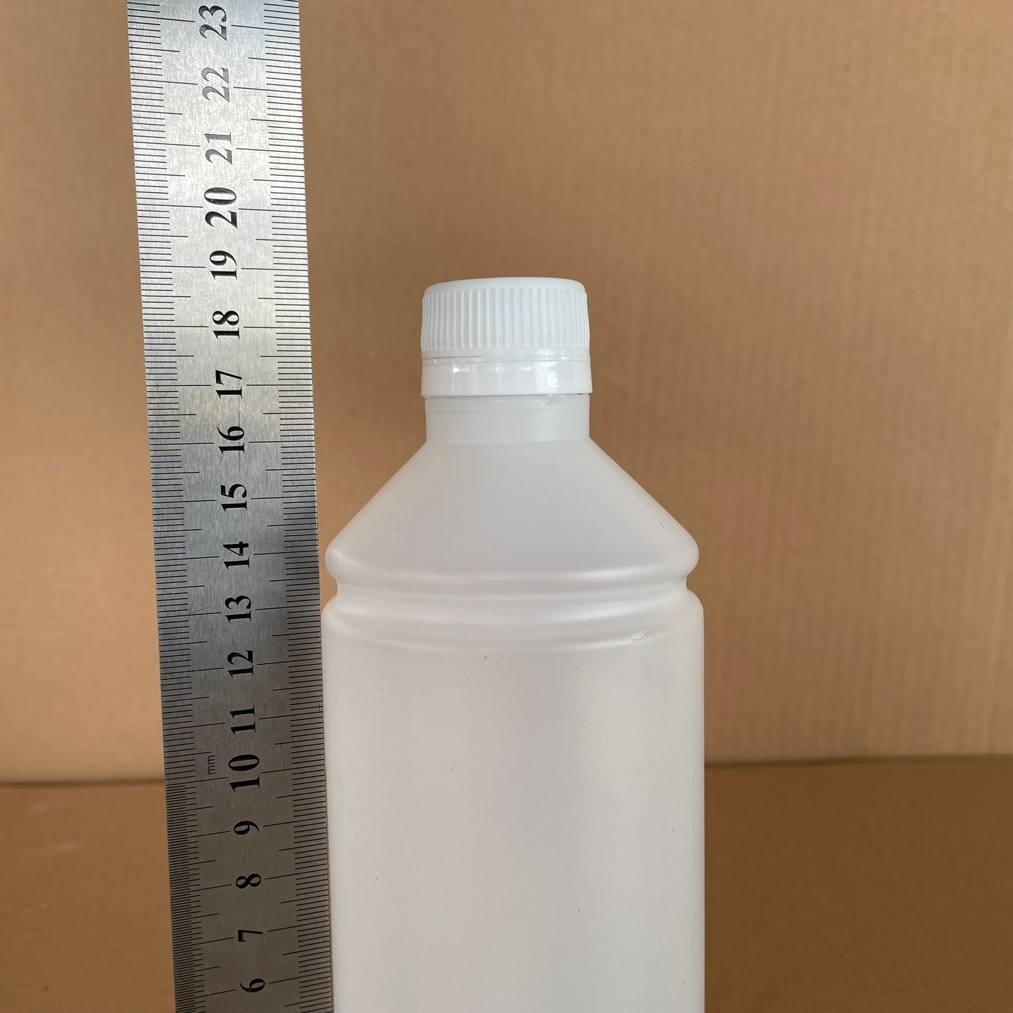 500 CC TİNER ŞİŞESİ - BEYAZ KİLİTLİ KAPAKLI - 500 ML KİMYASALA DAYANIKLI PLASTİK ŞİŞE - 0,5 LT POLİETİLEN ŞİŞE