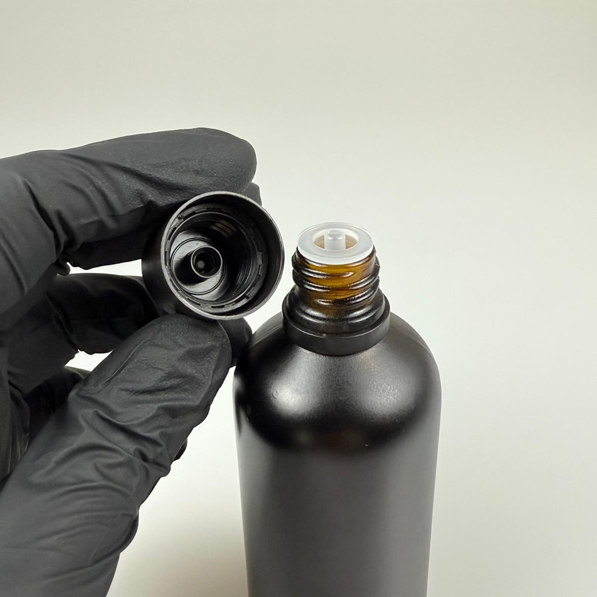 100 CC MAT SİYAH CAM ŞİŞE + İÇTEN DAMLALIKLI ÇOCUK KİLİTLİ SİYAH KAPAK - MAT SİYAH 100 ML KİLİT KAPAKLI DAMLATMALI ŞİŞE