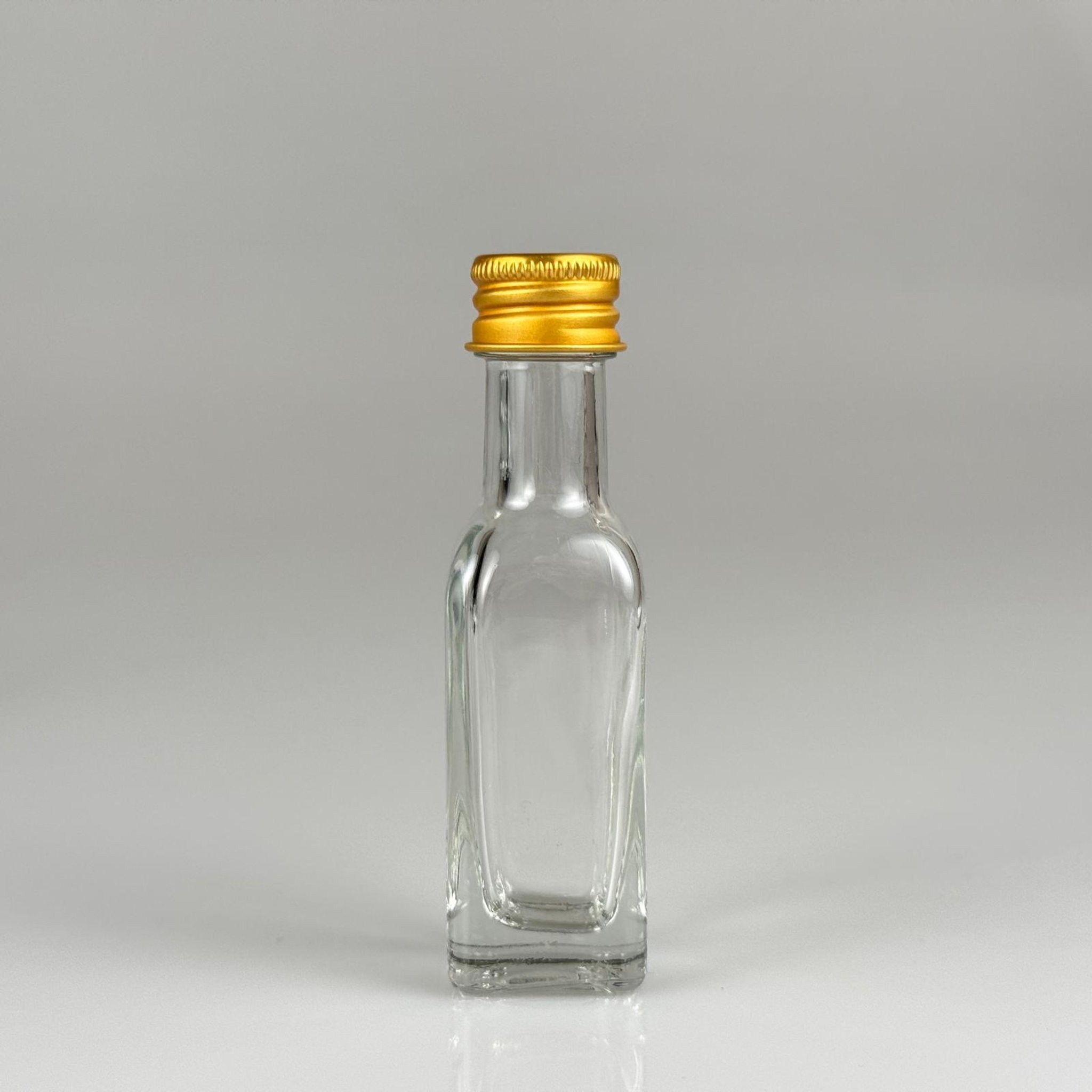 20 CC MARASKA KÖŞELİ CAM ŞİŞE + GOLD ALÜMİNYUM METAL KAPAKLI TAKIM - 20 ML SOS ŞİŞESİ