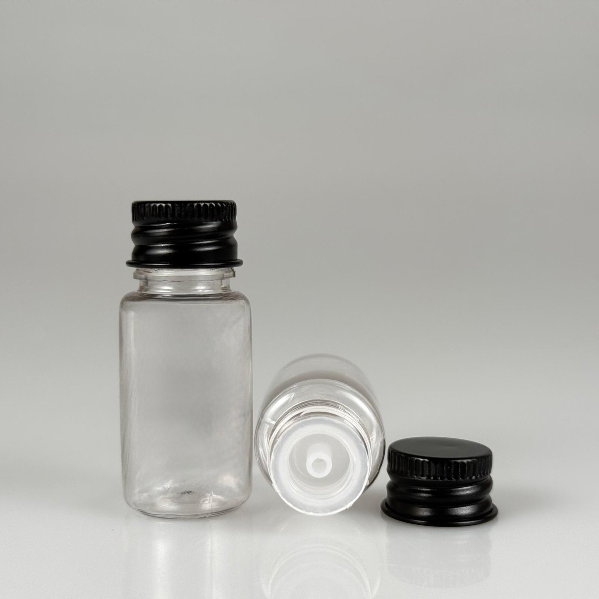 10 CC ŞEFFAF PET SHOT ŞİŞE - KÖPÜK CONTALI SİYAH ALÜMİNYUM METAL KAPAKLI + DAMLALIKLI KOLONYA TIPALI TAKIM - 10 ML PLASTİK ŞİŞE