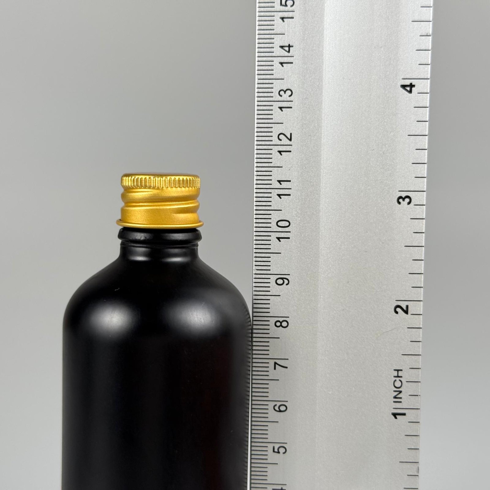 100 CC MAT SİYAH CAM ŞİŞE + KÖPÜK CONTALI GOLD ALÜMİNYUM METAL KAPAKLI + DAMLALIKLI KOLONYA TIPALI TAKIM - 100 ML MAT SİYAH CAM ŞİŞE
