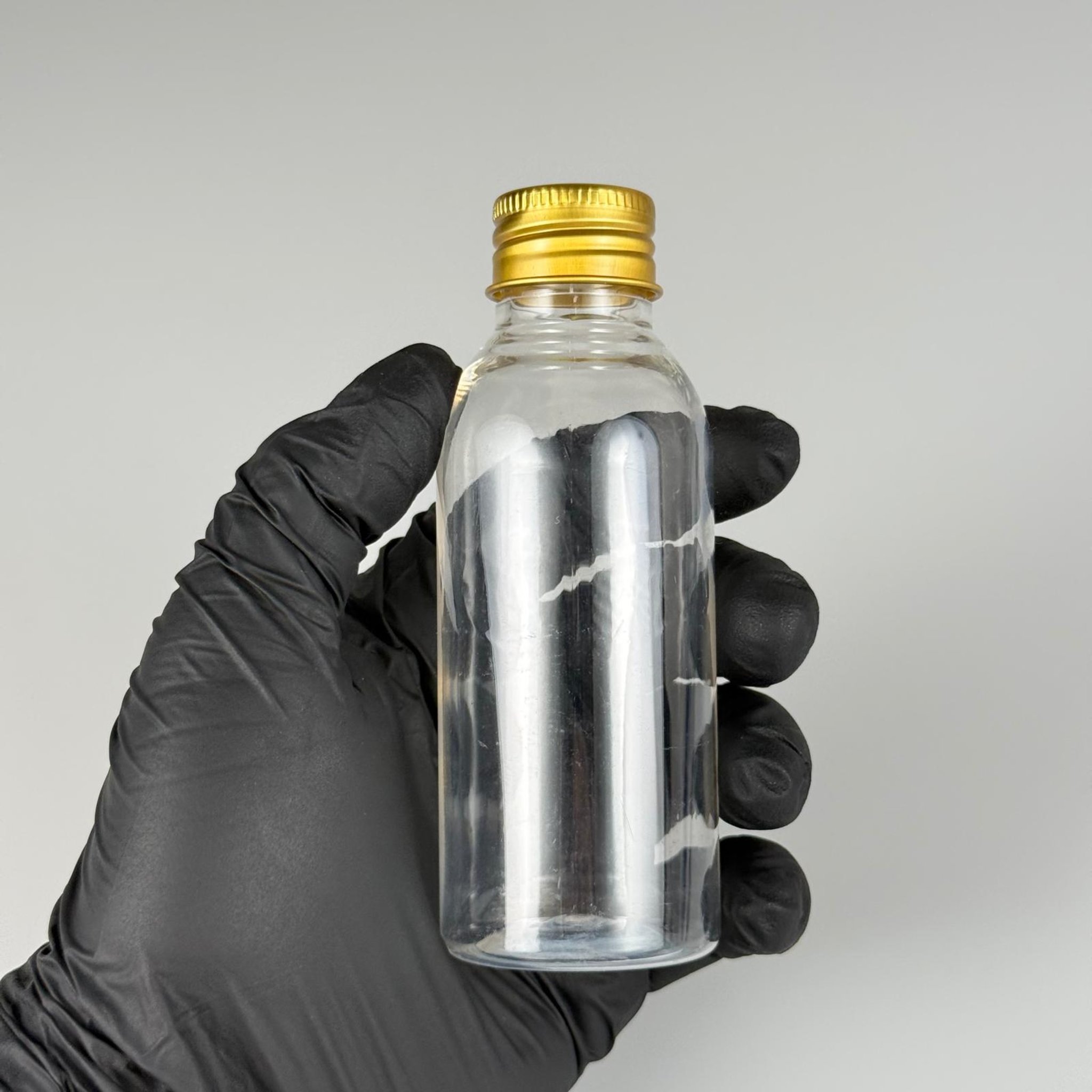 100 CC SİLİNDİR OVAL MODEL ŞEFFAF SERT PET ŞİŞE (24 AĞIZ) + KÖPÜK CONTALI GOLD METAL ALÜMİNYUM KAPAK + KOLONYA TIPALI TAKIM - 100 ML KAPAKLI KALIN PLASTİK ŞEFFAF ŞİŞELER