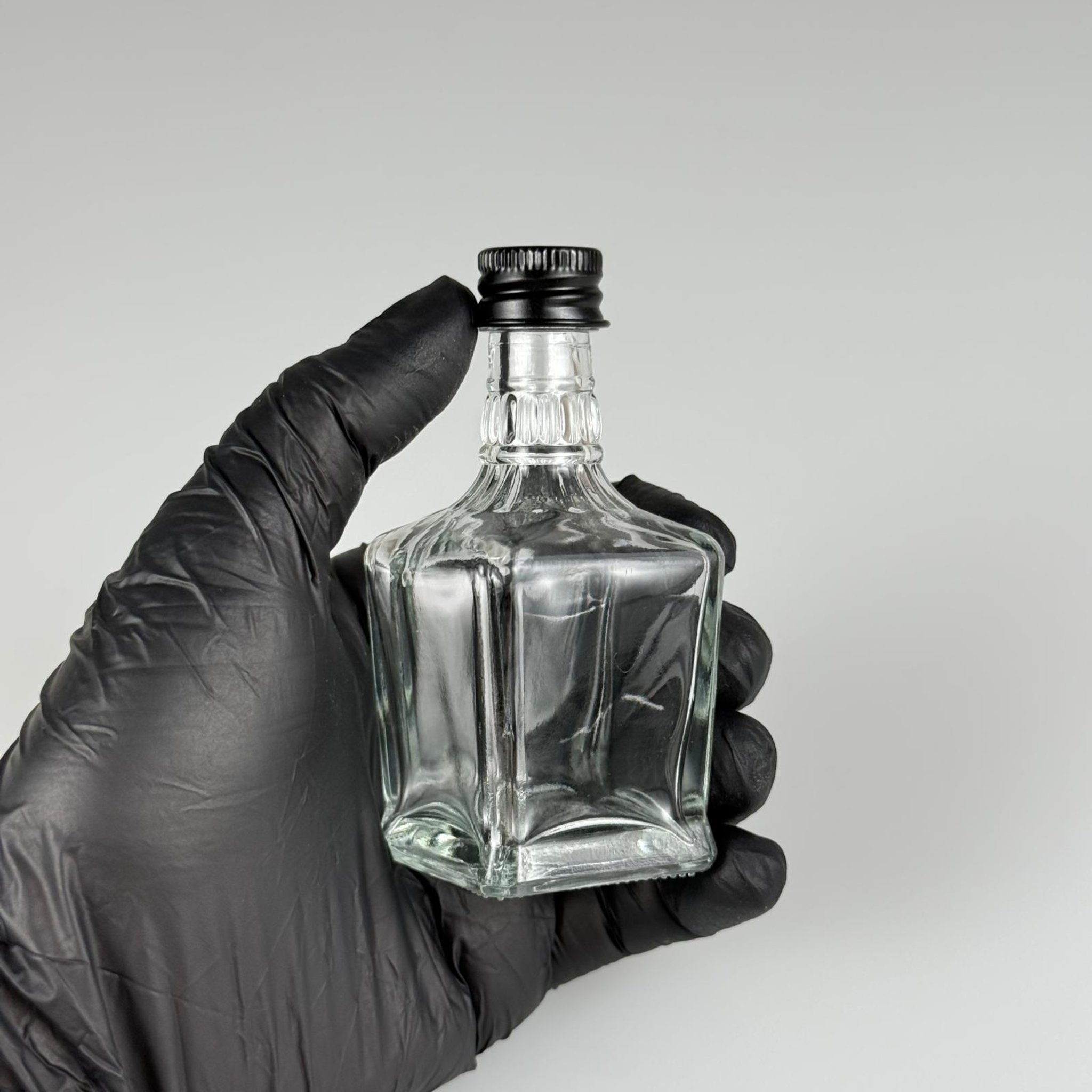50 CC BOĞAZLI KONİK CAM ŞİŞE + SİYAH ALÜMİNYUM METAL KAPAKLI TAKIM - 50 ML PRESTİJLİ ŞİŞE