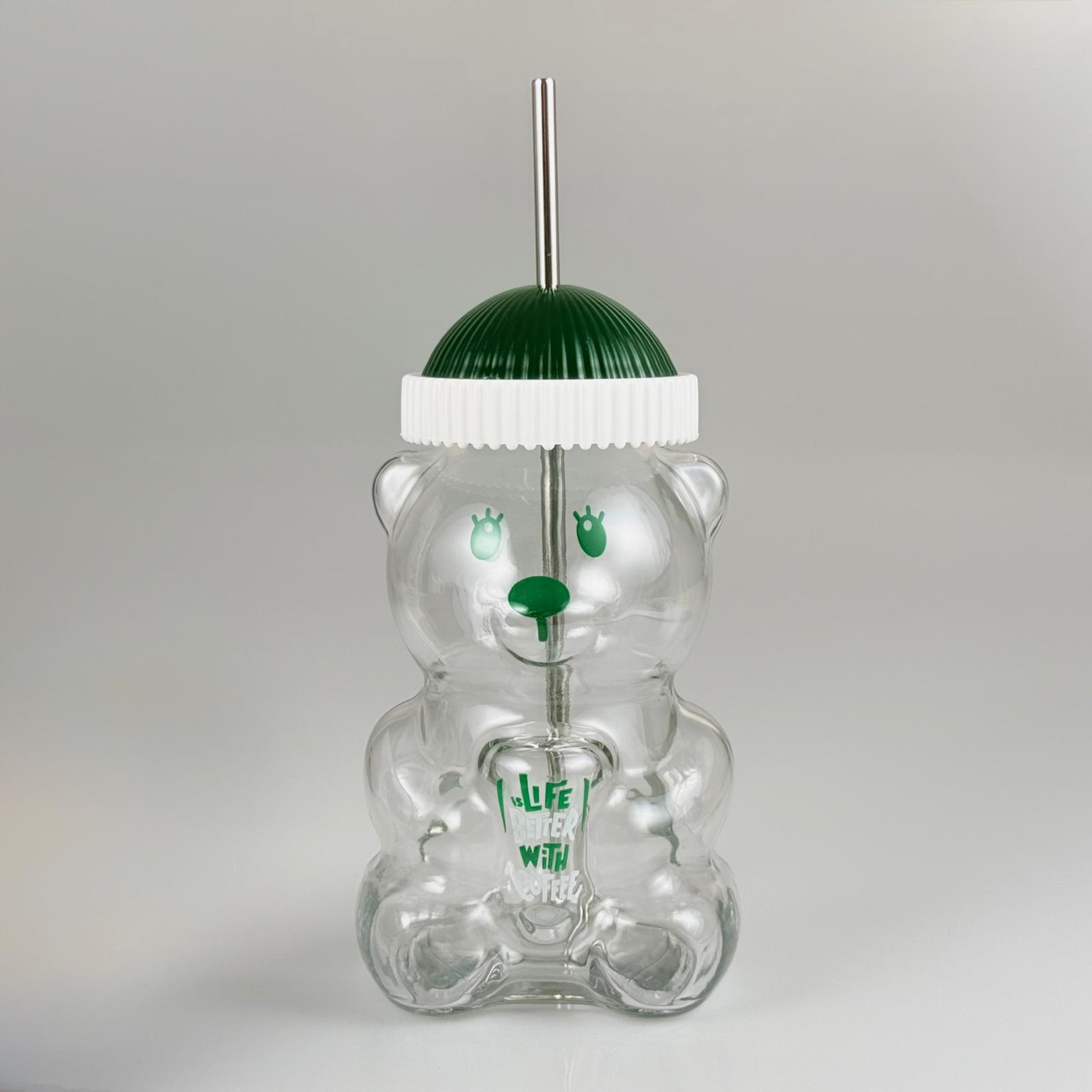 500 CC PİPETLİ CAM AYICIK BARDAK - YEŞİL KAPAKLI + FIRÇALI PASLANMAZ ÇELİK GÜMÜŞ PİPETLİ TAKIM - 500 ML AYICIK FİGÜRLÜ PİPETLİ CAM SU , SOĞUK KAHVE ,  MEYVE SUYU ,  MEŞRUBAT BARDAĞI VB - HEDİYELİK BARDAK
