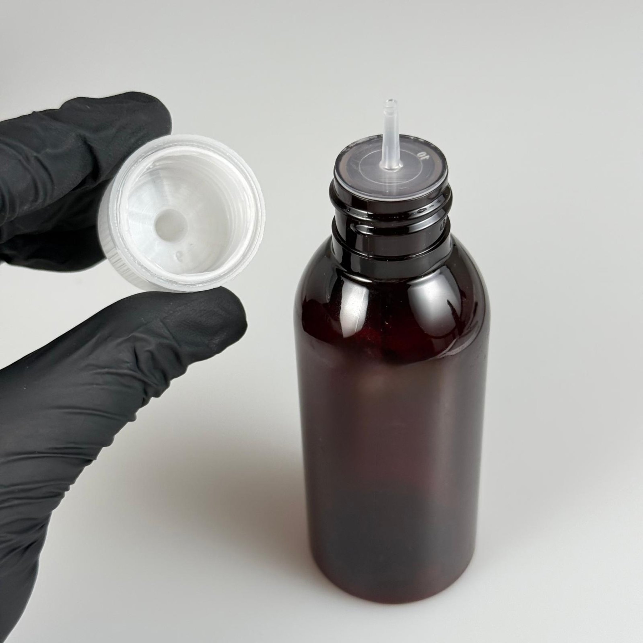 100 CC SERT GORİLLA ŞİŞE - AMBER - 100 ML LİKİT ŞİŞESİ - MÜREKKEP ŞİŞESİ - ÇOCUK KİLİT KAPAKLI  - AKITICI TIPALI - İĞNE UÇLU DAMLALIKLI ŞİŞE