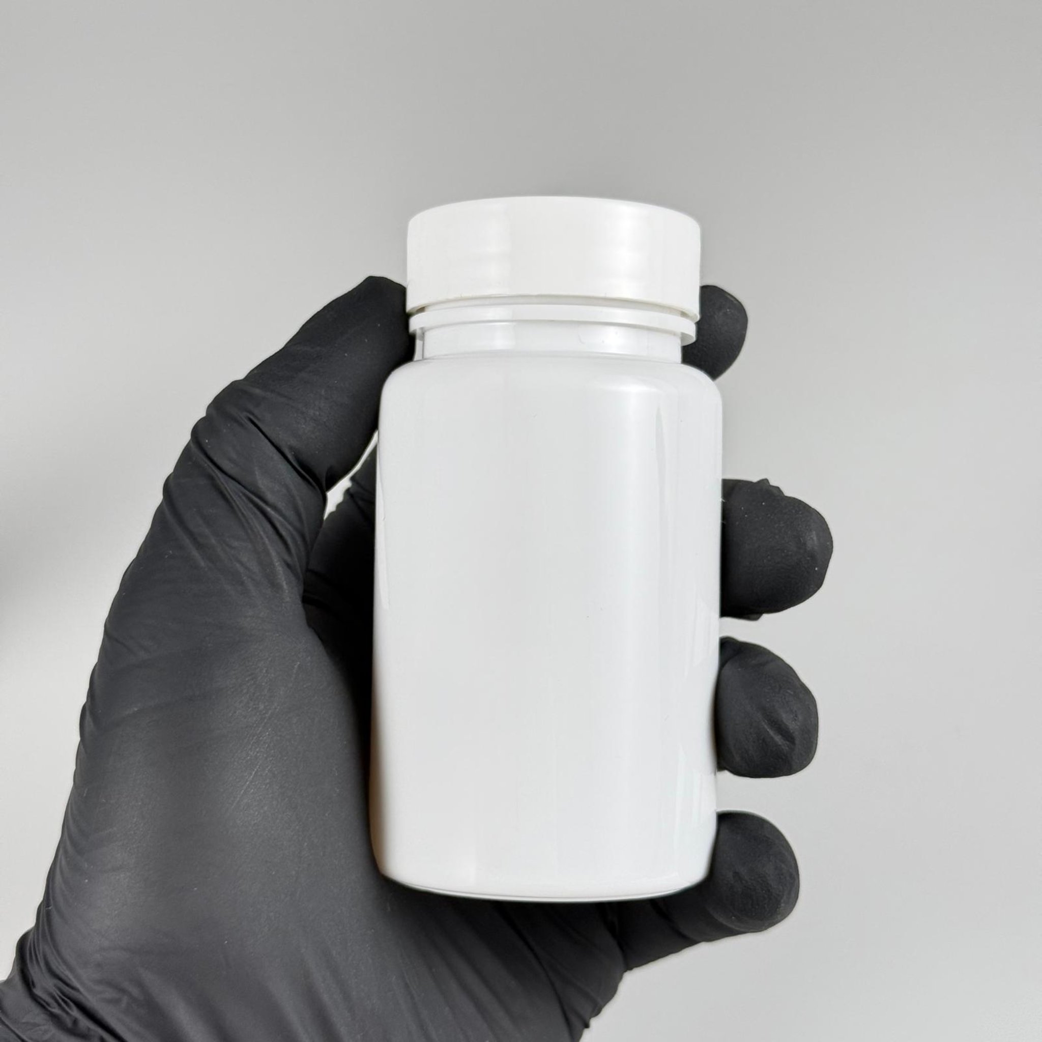 100 CC SİYAH PET PUDRA ŞİŞESİ + BEYAZ PLASTİK KAPAKLI + PUDRA TIPALI TAKIM - 100 ML PUDRA KUTUSU, EKO TUZLUK