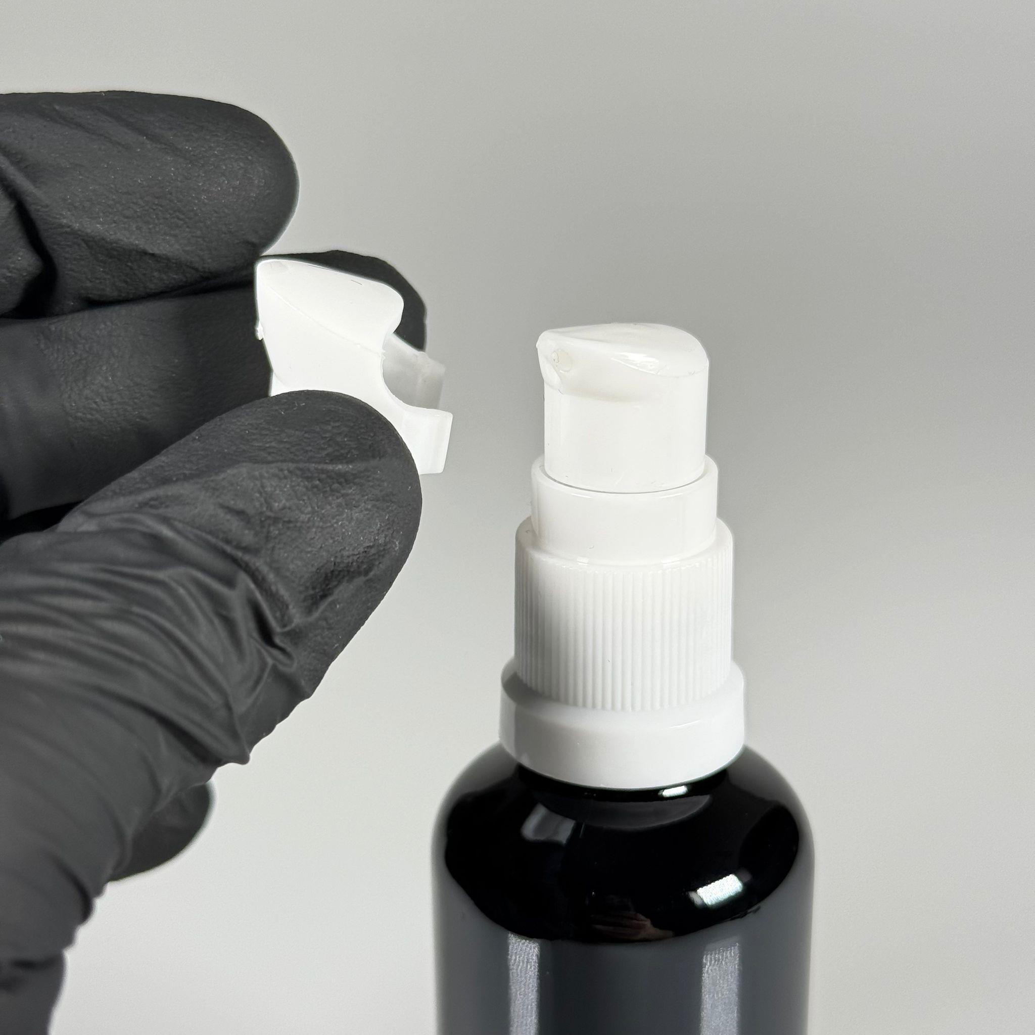 50 CC SİYAH CAM ŞİŞE - SIZDIRMAZ ETEKLİ BEYAZ LOSYON POMPALI TAKIM - 50 ML LOSYON ŞİŞESİ - YAĞ, KREM GİBİ YOĞUN KIVAMLI SIVILAR İÇİN CAM AMBALAJ