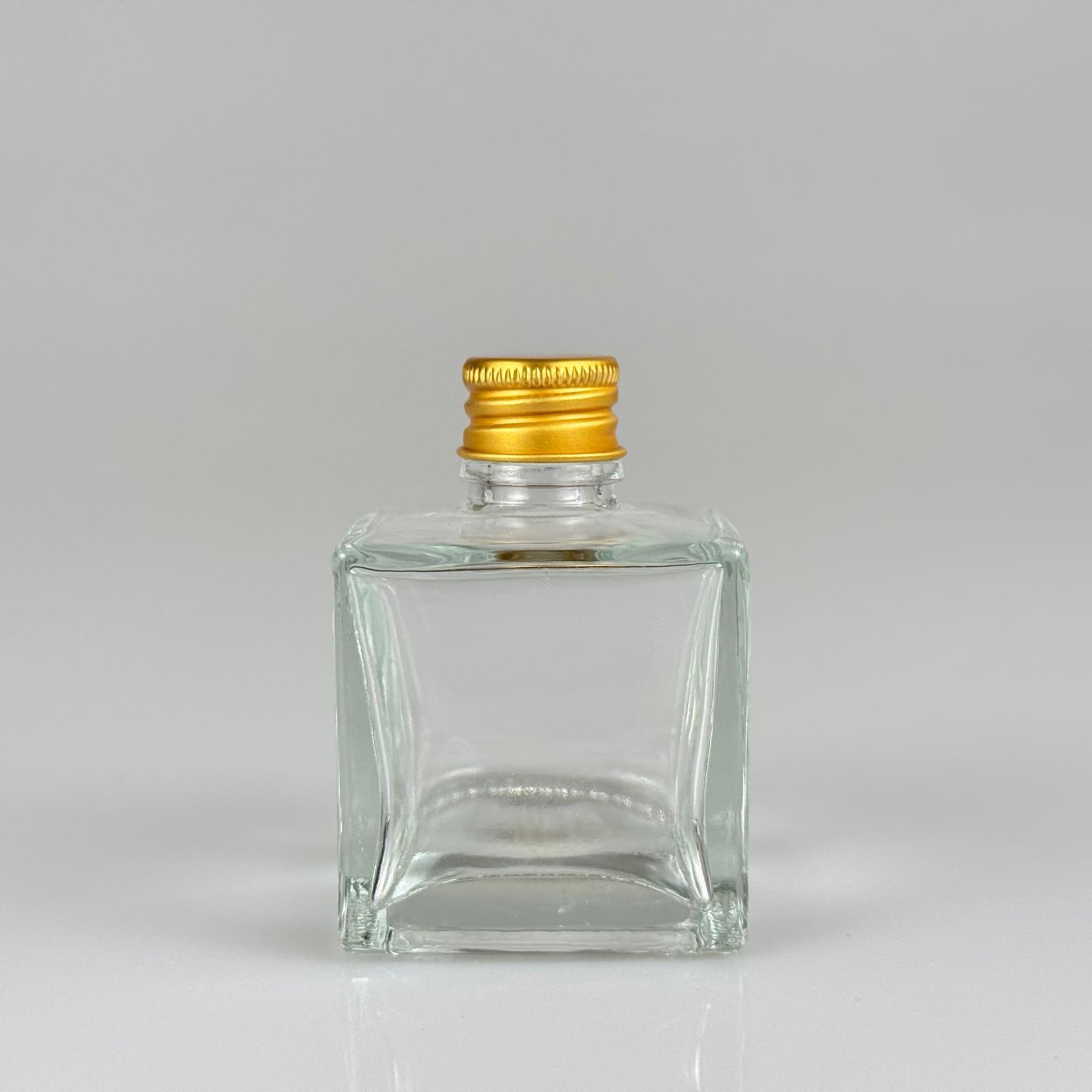 50 CC KARE BAMBU ŞİŞE + GOLD ALÜMİNYUM METAL KAPAKLI TAKIM - 50 ML ŞEFFAF CAM ŞİŞE