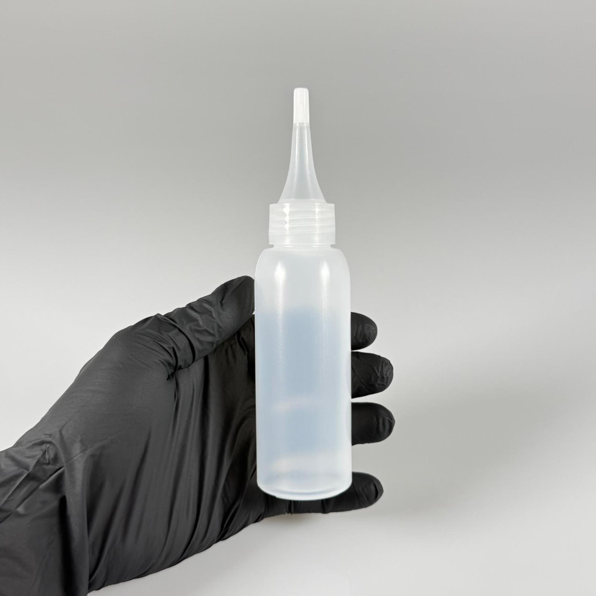 100 ML SIKILABİLİR YUMUŞAK PE PLASTİK ŞİŞE - ŞEFFAF AKITICI SİVRİ KARTUŞ KAPAKLI - 100 cc sos, yağ, kartuş, mürekkep vb için boş şişeler