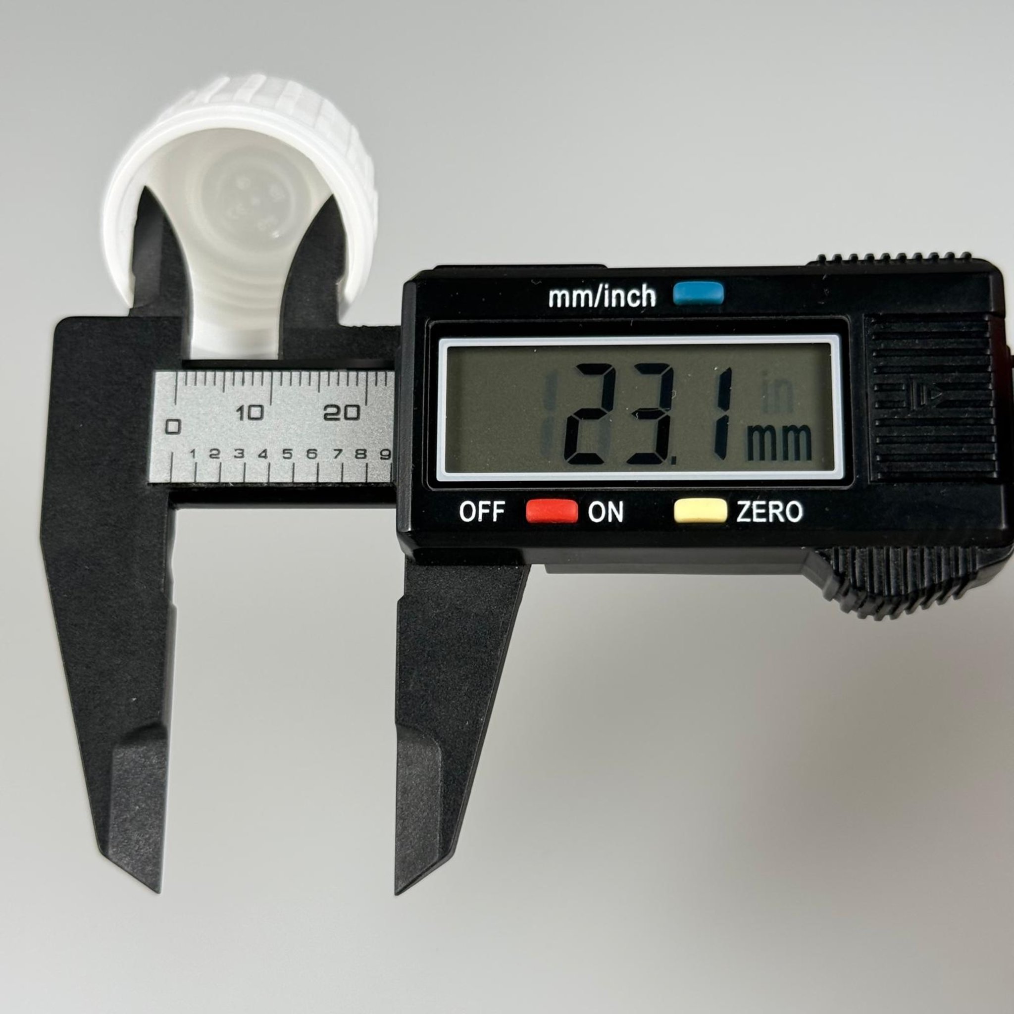 25 MM ECZA KAPAK BEYAZ - KİLİTLİ - İÇ TAPALI - 25 MM ŞURUP ŞİŞESİ KAPAĞI - ASTRA MODEL KAPAK